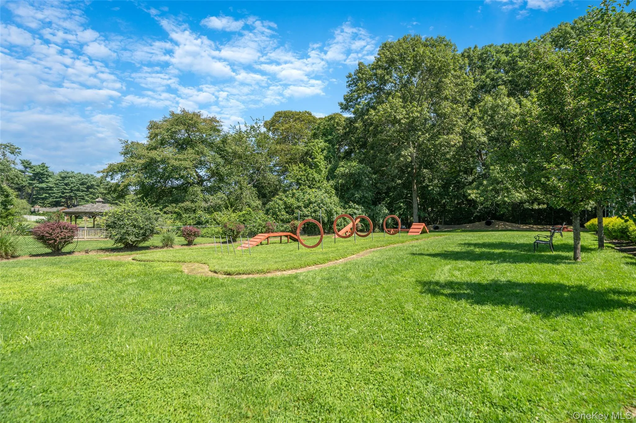 78 Artist Lake Drive, Brookhaven, NY, 2 Bedrooms Bedrooms, 5 Rooms Rooms,2 BathroomsBathrooms,Residential,For Rent,Artist Lake,0,1043276 78 Artist Lake Drive, Brookhaven, NY, 2 Bedrooms Bedrooms, 5 Rooms Rooms,2 BathroomsBathrooms,Residential,For Rent,Artist Lake,0,1043276