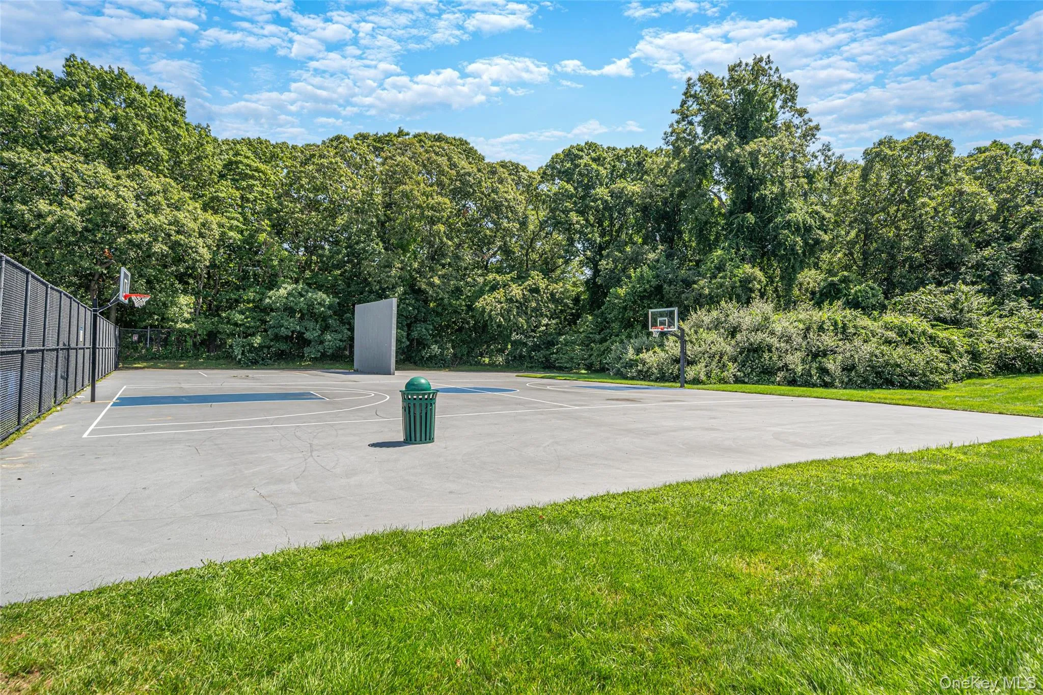 78 Artist Lake Drive, Brookhaven, NY, 2 Bedrooms Bedrooms, 5 Rooms Rooms,2 BathroomsBathrooms,Residential,For Rent,Artist Lake,0,1043276 78 Artist Lake Drive, Brookhaven, NY, 2 Bedrooms Bedrooms, 5 Rooms Rooms,2 BathroomsBathrooms,Residential,For Rent,Artist Lake,0,1043276