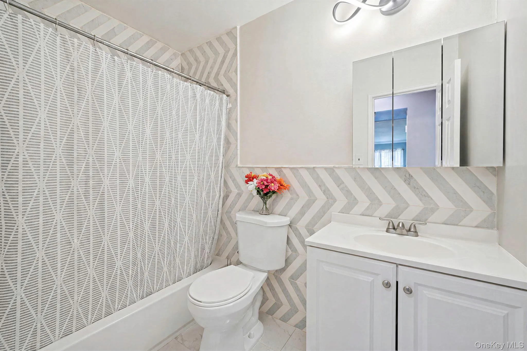 78 Artist Lake Drive, Brookhaven, NY, 2 Bedrooms Bedrooms, 5 Rooms Rooms,2 BathroomsBathrooms,Residential,For Rent,Artist Lake,0,1043276 78 Artist Lake Drive, Brookhaven, NY, 2 Bedrooms Bedrooms, 5 Rooms Rooms,2 BathroomsBathrooms,Residential,For Rent,Artist Lake,0,1043276