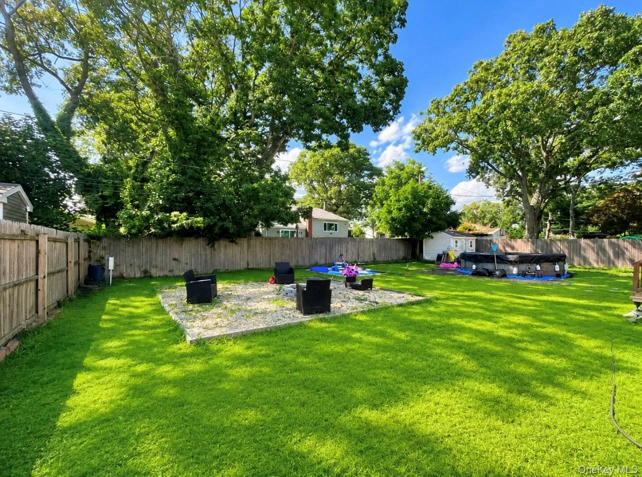 16 Belair Road, Brookhaven, NY, 5 Bedrooms Bedrooms, 8 Rooms Rooms,3 BathroomsBathrooms,Residential,For Rent,Belair,0,1043281 16 Belair Road, Brookhaven, NY, 5 Bedrooms Bedrooms, 8 Rooms Rooms,3 BathroomsBathrooms,Residential,For Rent,Belair,0,1043281