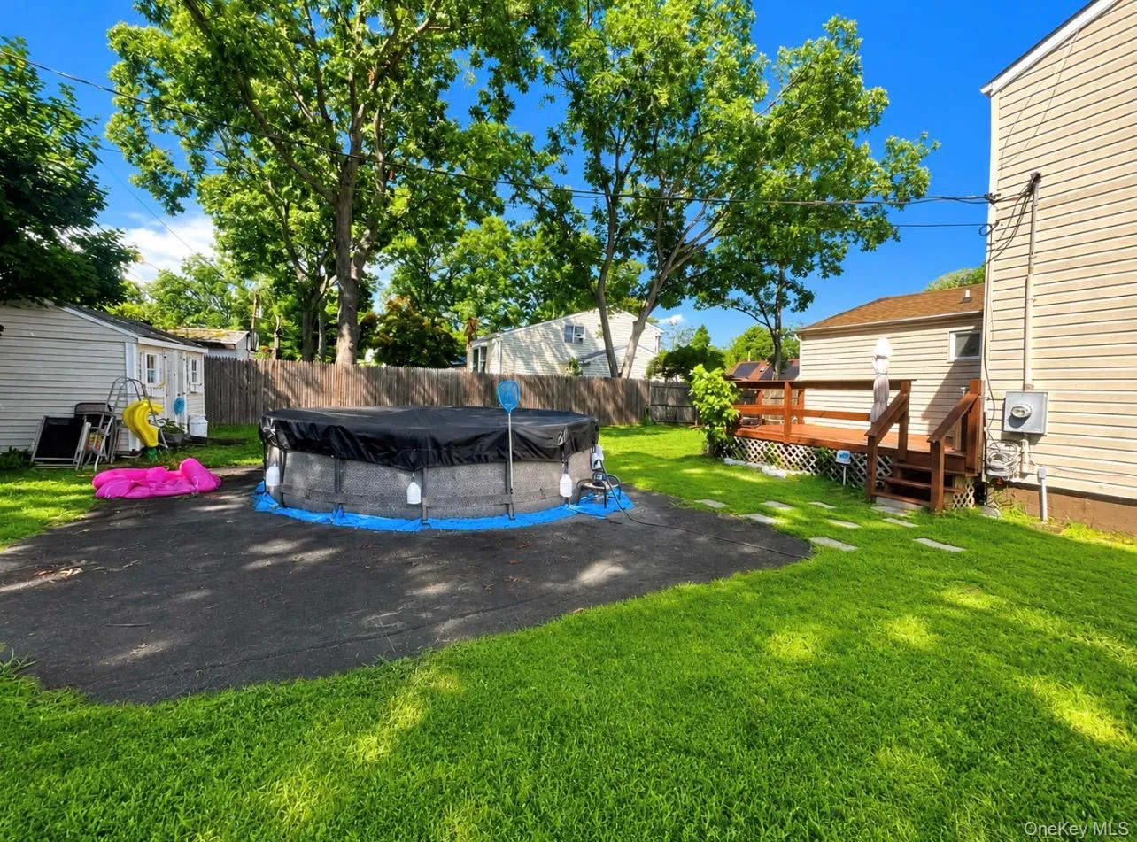 16 Belair Road, Brookhaven, NY, 5 Bedrooms Bedrooms, 8 Rooms Rooms,3 BathroomsBathrooms,Residential,For Rent,Belair,0,1043281 16 Belair Road, Brookhaven, NY, 5 Bedrooms Bedrooms, 8 Rooms Rooms,3 BathroomsBathrooms,Residential,For Rent,Belair,0,1043281