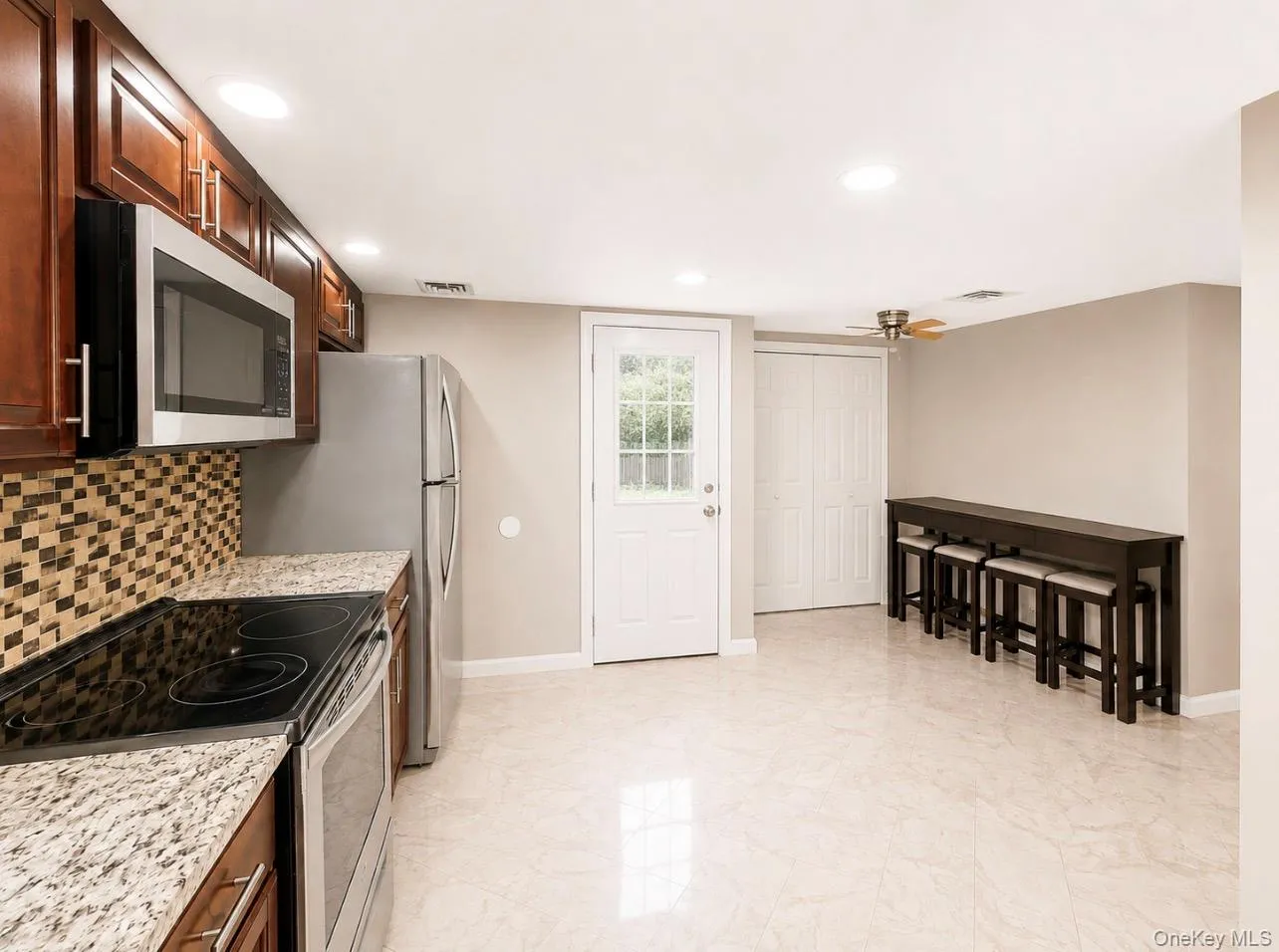 16 Belair Road, Brookhaven, NY, 5 Bedrooms Bedrooms, 8 Rooms Rooms,3 BathroomsBathrooms,Residential,For Rent,Belair,0,1043281 16 Belair Road, Brookhaven, NY, 5 Bedrooms Bedrooms, 8 Rooms Rooms,3 BathroomsBathrooms,Residential,For Rent,Belair,0,1043281