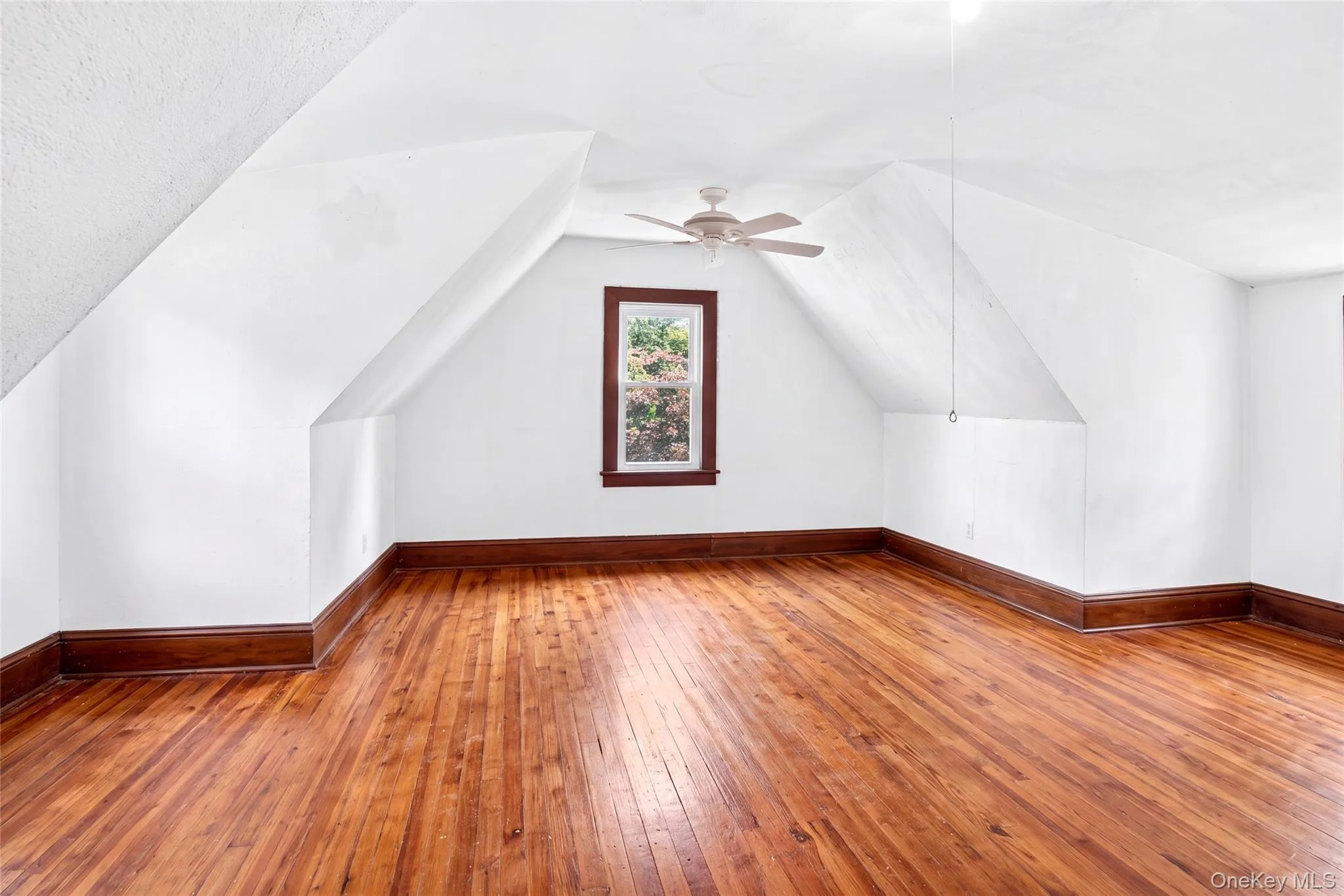 72 Hartsdale Road, Greenburgh, NY, 3 Bedrooms Bedrooms, 7 Rooms Rooms,1 BathroomBathrooms,Residential,For Rent,Hartsdale,0,1043283 72 Hartsdale Road, Greenburgh, NY, 3 Bedrooms Bedrooms, 7 Rooms Rooms,1 BathroomBathrooms,Residential,For Rent,Hartsdale,0,1043283