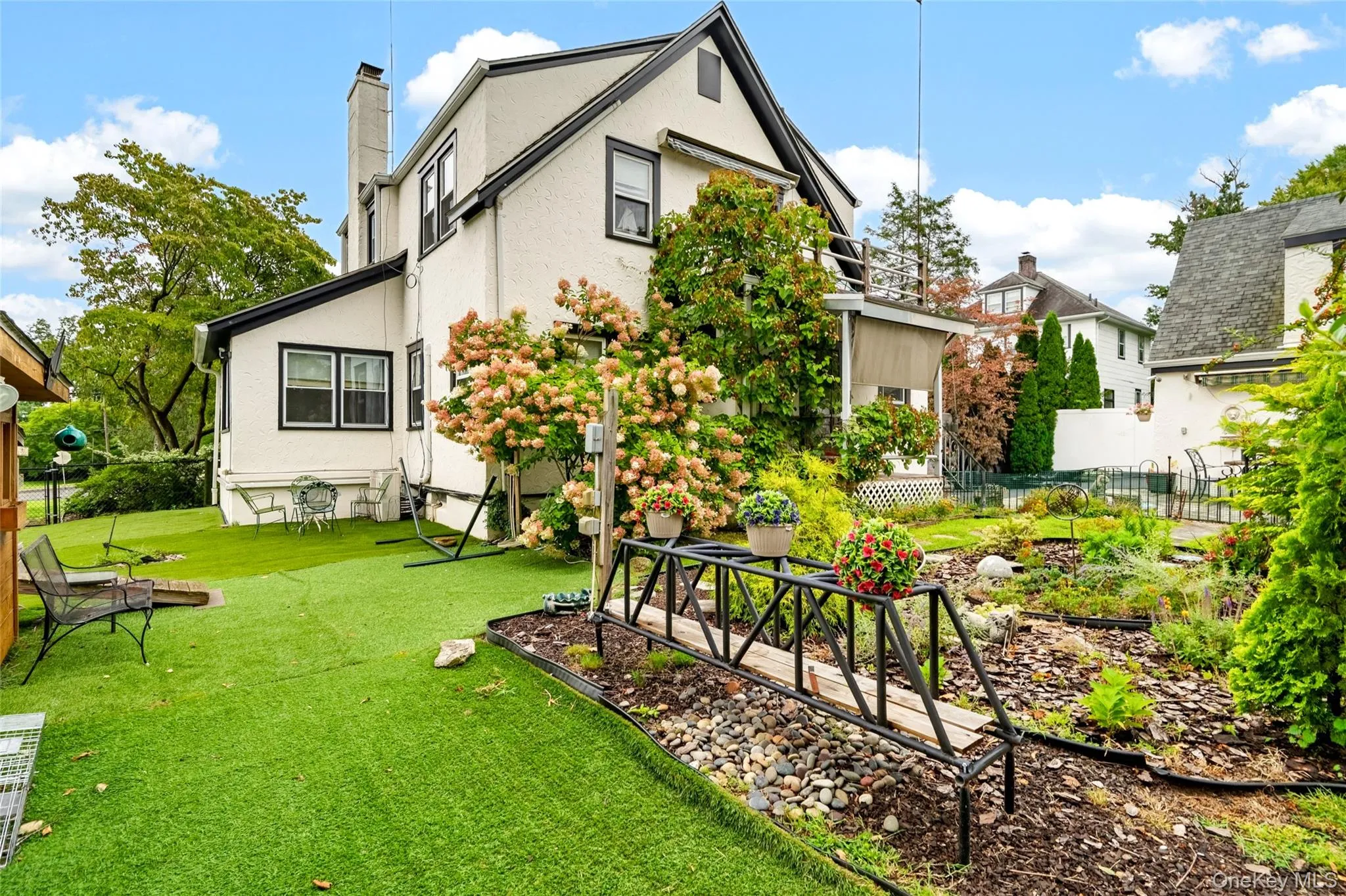 72 Hartsdale Road, Greenburgh, NY, 3 Bedrooms Bedrooms, 7 Rooms Rooms,1 BathroomBathrooms,Residential,For Rent,Hartsdale,0,1043283 72 Hartsdale Road, Greenburgh, NY, 3 Bedrooms Bedrooms, 7 Rooms Rooms,1 BathroomBathrooms,Residential,For Rent,Hartsdale,0,1043283