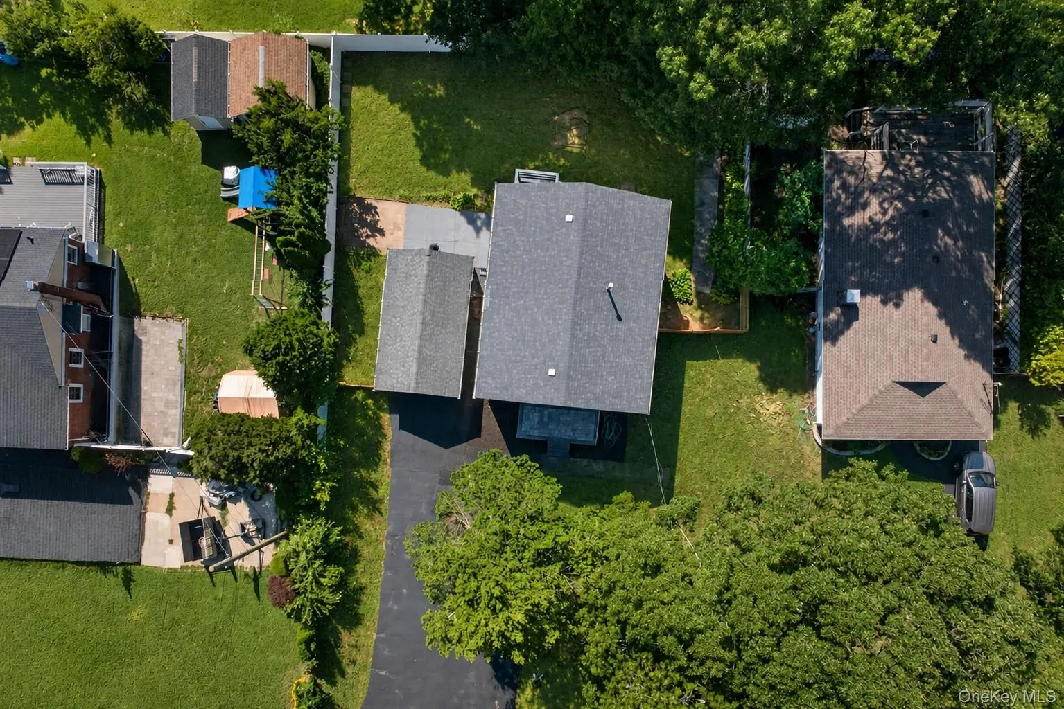 118 Floyd Road, Brookhaven, NY, 4 Bedrooms Bedrooms, 8 Rooms Rooms,3 BathroomsBathrooms,Residential,For Rent,Floyd,0,1043284 118 Floyd Road, Brookhaven, NY, 4 Bedrooms Bedrooms, 8 Rooms Rooms,3 BathroomsBathrooms,Residential,For Rent,Floyd,0,1043284