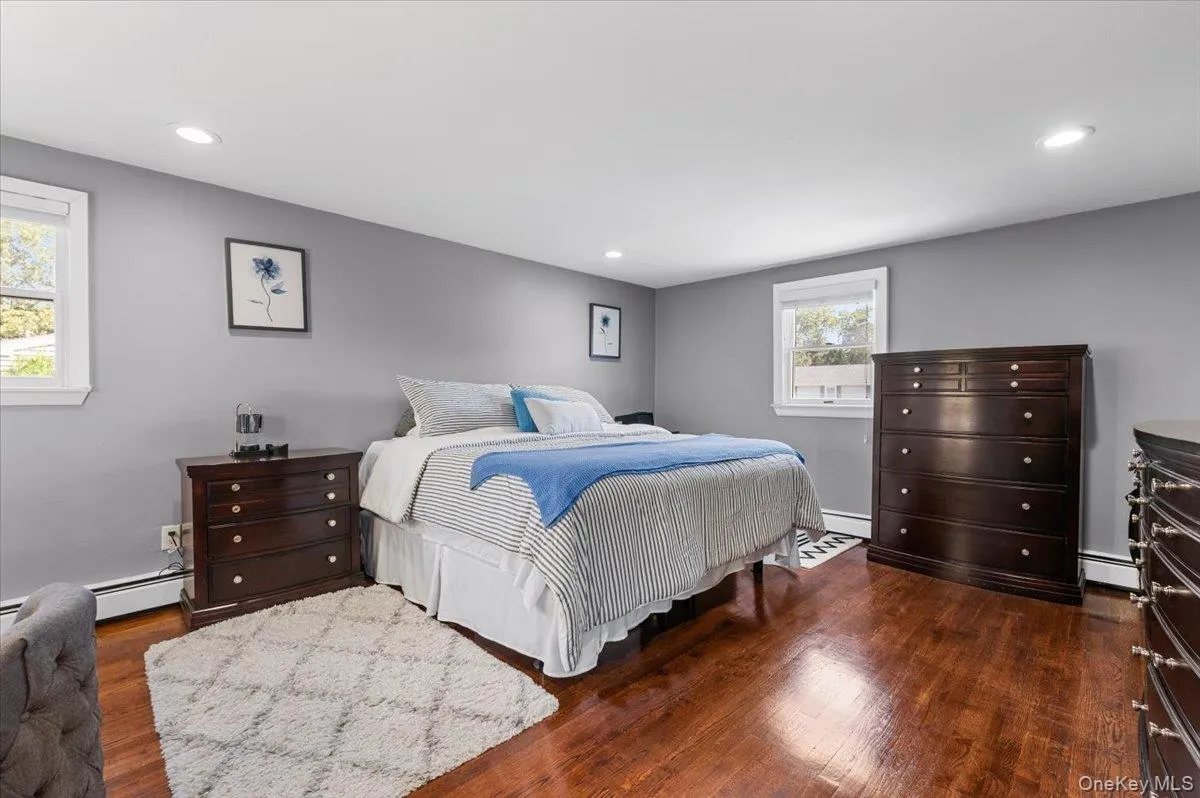 41 Longstreet Drive, Brookhaven, NY, 4 Bedrooms Bedrooms, 10 Rooms Rooms,2 BathroomsBathrooms,Residential,For Rent,Longstreet,0,1043286 41 Longstreet Drive, Brookhaven, NY, 4 Bedrooms Bedrooms, 10 Rooms Rooms,2 BathroomsBathrooms,Residential,For Rent,Longstreet,0,1043286