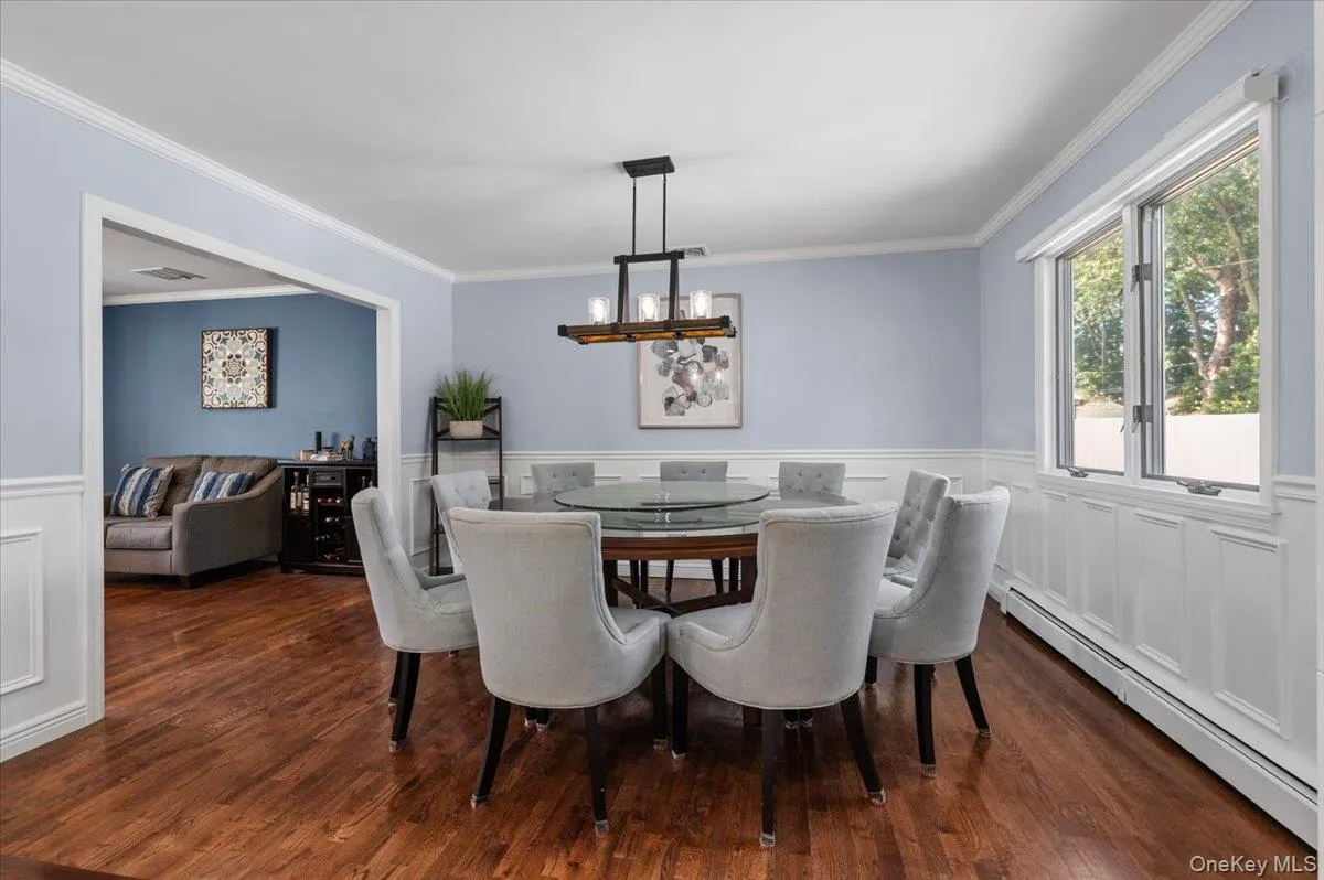 41 Longstreet Drive, Brookhaven, NY, 4 Bedrooms Bedrooms, 10 Rooms Rooms,2 BathroomsBathrooms,Residential,For Rent,Longstreet,0,1043286 41 Longstreet Drive, Brookhaven, NY, 4 Bedrooms Bedrooms, 10 Rooms Rooms,2 BathroomsBathrooms,Residential,For Rent,Longstreet,0,1043286