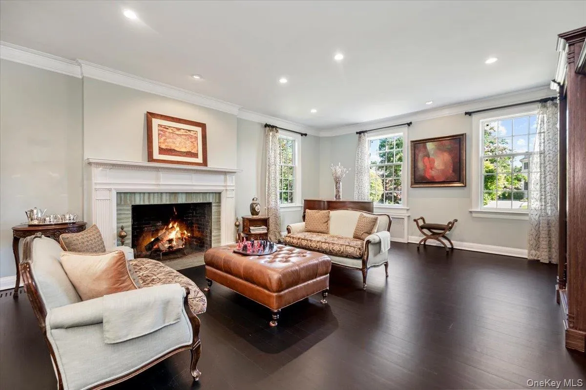 with fireplace with fireplace