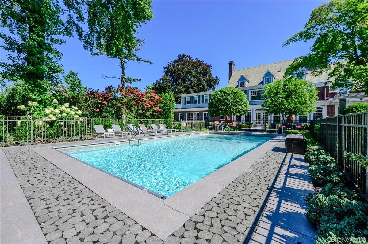 115 Cedar Avenue, Hempstead, NY, 8 Bedrooms Bedrooms, 16 Rooms Rooms,6 BathroomsBathrooms,Residential,For Rent,Cedar,0,1043287 115 Cedar Avenue, Hempstead, NY, 8 Bedrooms Bedrooms, 16 Rooms Rooms,6 BathroomsBathrooms,Residential,For Rent,Cedar,0,1043287