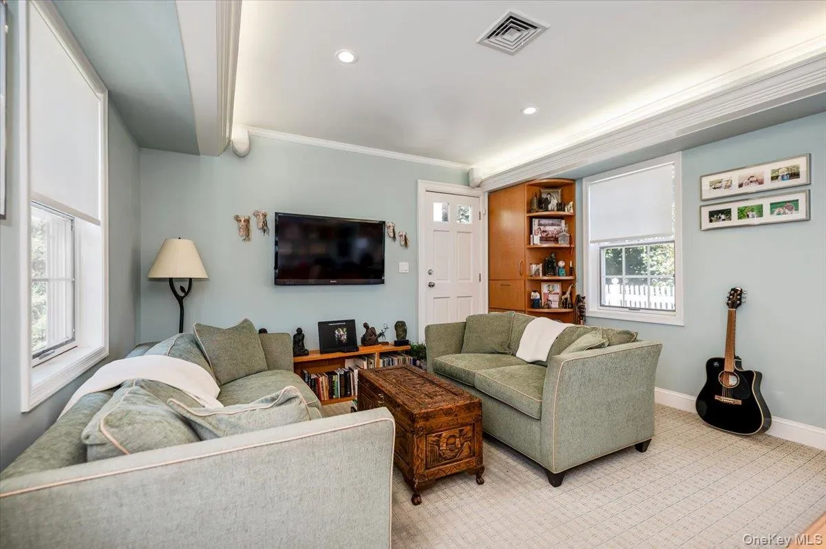 115 Cedar Avenue, Hempstead, NY, 8 Bedrooms Bedrooms, 16 Rooms Rooms,6 BathroomsBathrooms,Residential,For Rent,Cedar,0,1043287 115 Cedar Avenue, Hempstead, NY, 8 Bedrooms Bedrooms, 16 Rooms Rooms,6 BathroomsBathrooms,Residential,For Rent,Cedar,0,1043287
