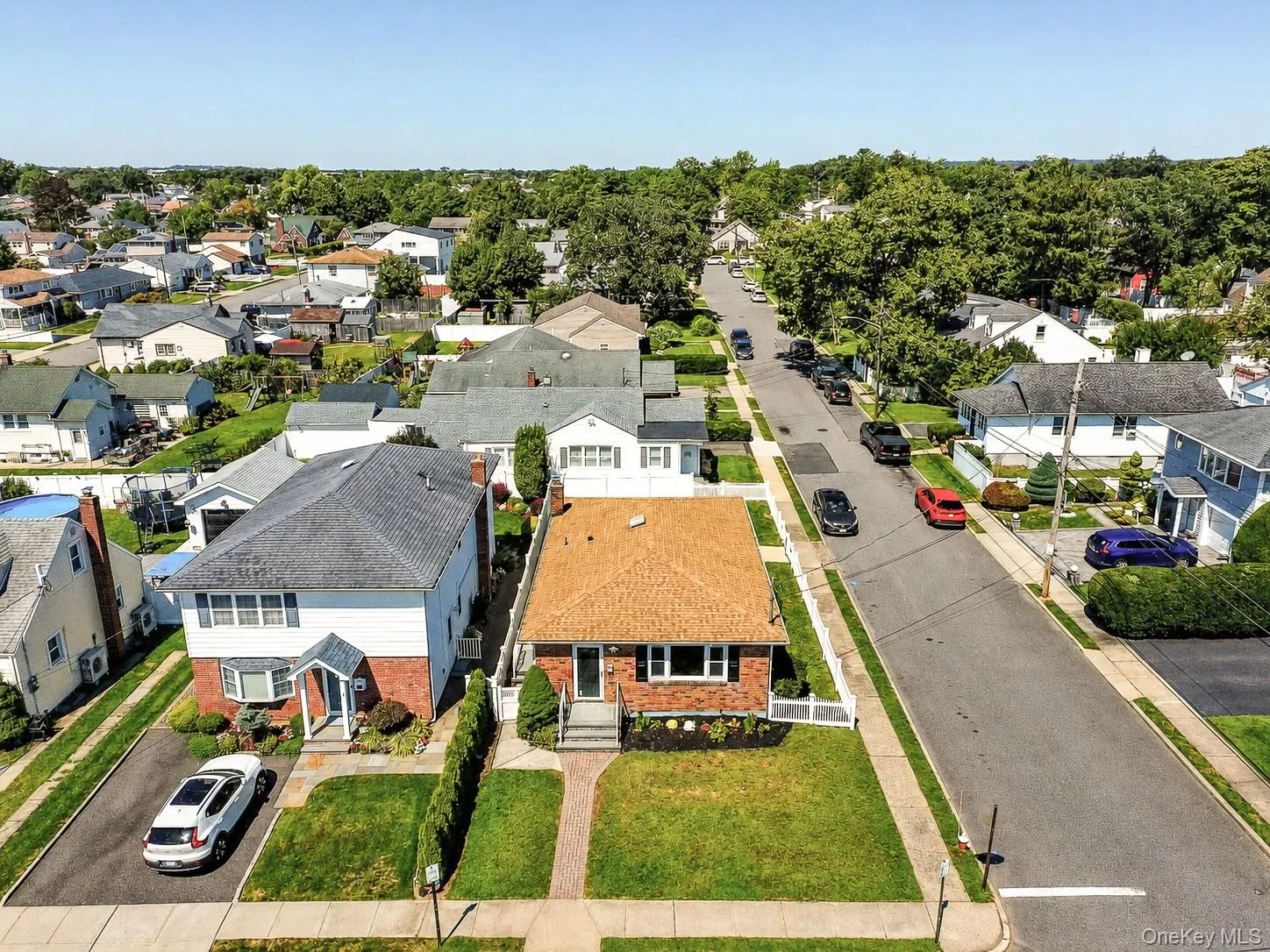 12 Grant Avenue, Oyster Bay, NY, 3 Bedrooms Bedrooms, 7 Rooms Rooms,1 BathroomBathrooms,Residential,For Rent,Grant,0,1043288 12 Grant Avenue, Oyster Bay, NY, 3 Bedrooms Bedrooms, 7 Rooms Rooms,1 BathroomBathrooms,Residential,For Rent,Grant,0,1043288