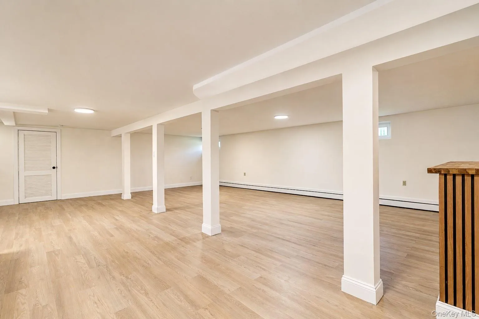 12 Grant Avenue, Oyster Bay, NY, 3 Bedrooms Bedrooms, 7 Rooms Rooms,1 BathroomBathrooms,Residential,For Rent,Grant,0,1043288 12 Grant Avenue, Oyster Bay, NY, 3 Bedrooms Bedrooms, 7 Rooms Rooms,1 BathroomBathrooms,Residential,For Rent,Grant,0,1043288