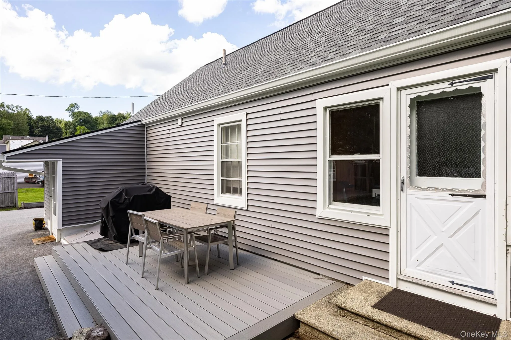 13-17 Clark Heights, Pleasant Valley, NY, 4 Bedrooms Bedrooms, 10 Rooms Rooms,2 BathroomsBathrooms,Residential,For Rent,Clark,0,1043295 13-17 Clark Heights, Pleasant Valley, NY, 4 Bedrooms Bedrooms, 10 Rooms Rooms,2 BathroomsBathrooms,Residential,For Rent,Clark,0,1043295