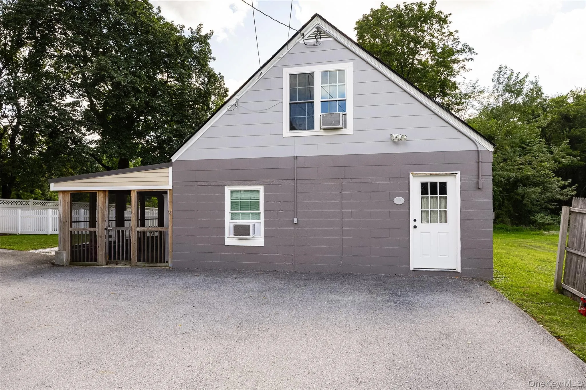 13-17 Clark Heights, Pleasant Valley, NY, 4 Bedrooms Bedrooms, 10 Rooms Rooms,2 BathroomsBathrooms,Residential,For Rent,Clark,0,1043295 13-17 Clark Heights, Pleasant Valley, NY, 4 Bedrooms Bedrooms, 10 Rooms Rooms,2 BathroomsBathrooms,Residential,For Rent,Clark,0,1043295