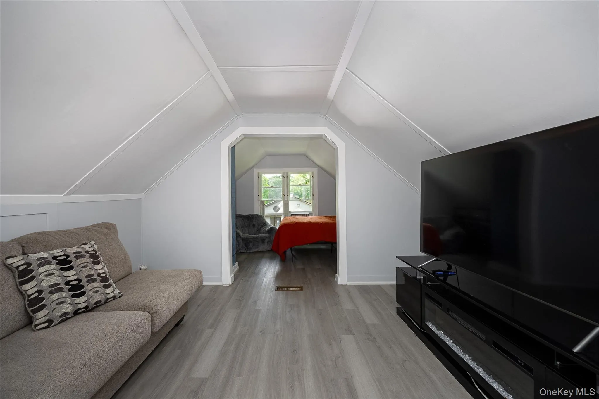13-17 Clark Heights, Pleasant Valley, NY, 4 Bedrooms Bedrooms, 10 Rooms Rooms,2 BathroomsBathrooms,Residential,For Rent,Clark,0,1043295 13-17 Clark Heights, Pleasant Valley, NY, 4 Bedrooms Bedrooms, 10 Rooms Rooms,2 BathroomsBathrooms,Residential,For Rent,Clark,0,1043295