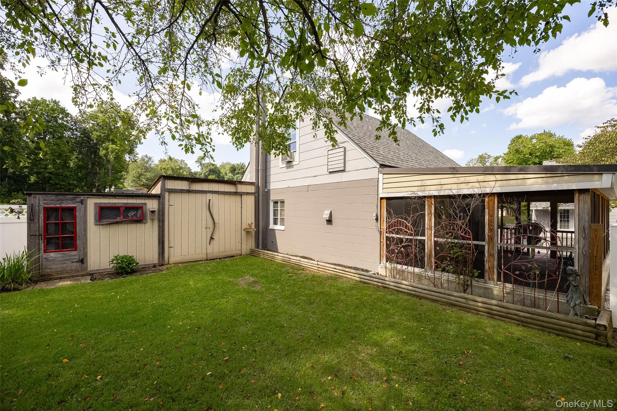 13-17 Clark Heights, Pleasant Valley, NY, 4 Bedrooms Bedrooms, 10 Rooms Rooms,2 BathroomsBathrooms,Residential,For Rent,Clark,0,1043295 13-17 Clark Heights, Pleasant Valley, NY, 4 Bedrooms Bedrooms, 10 Rooms Rooms,2 BathroomsBathrooms,Residential,For Rent,Clark,0,1043295