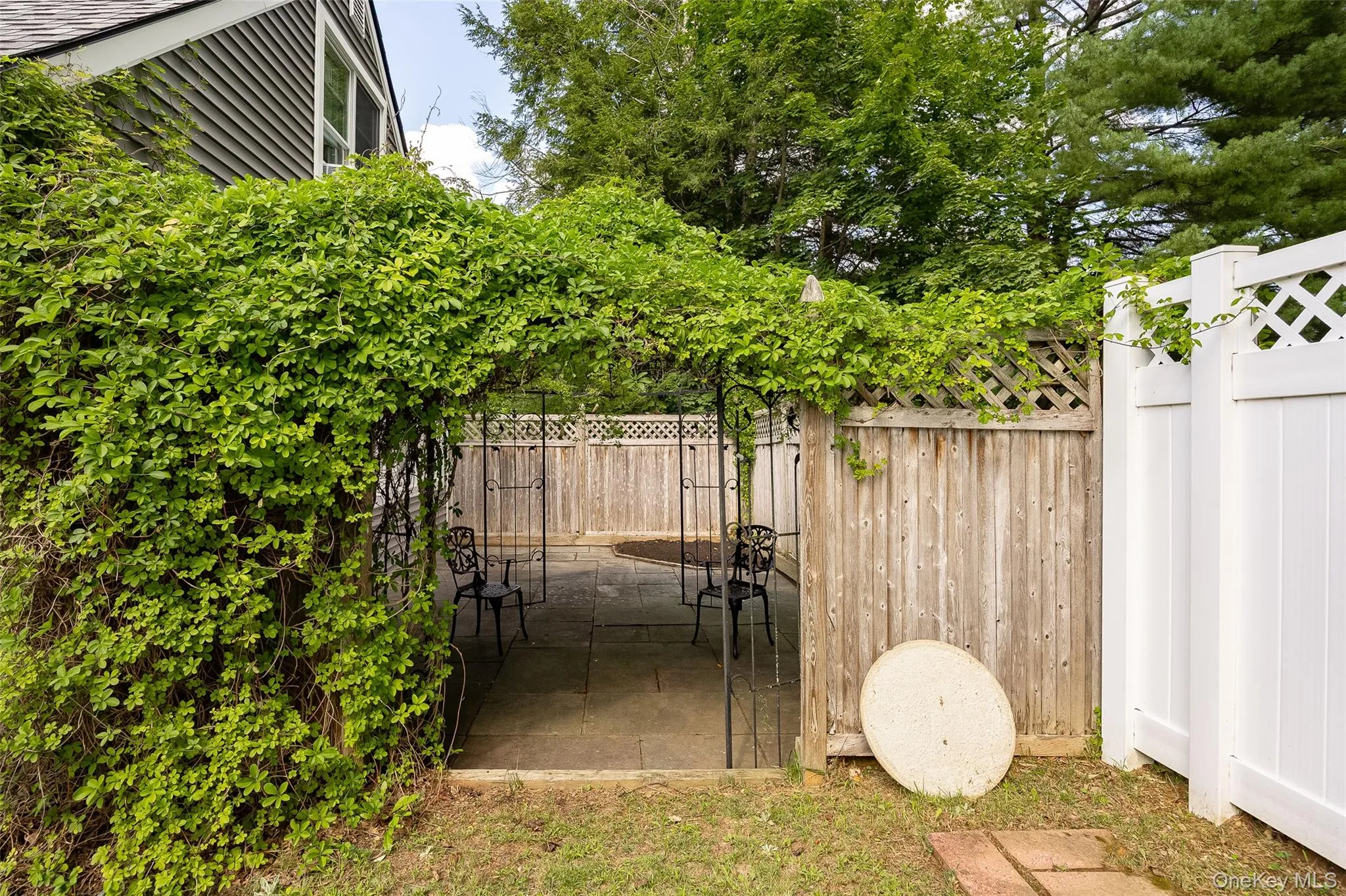 13-17 Clark Heights, Pleasant Valley, NY, 4 Bedrooms Bedrooms, 10 Rooms Rooms,2 BathroomsBathrooms,Residential,For Rent,Clark,0,1043295 13-17 Clark Heights, Pleasant Valley, NY, 4 Bedrooms Bedrooms, 10 Rooms Rooms,2 BathroomsBathrooms,Residential,For Rent,Clark,0,1043295