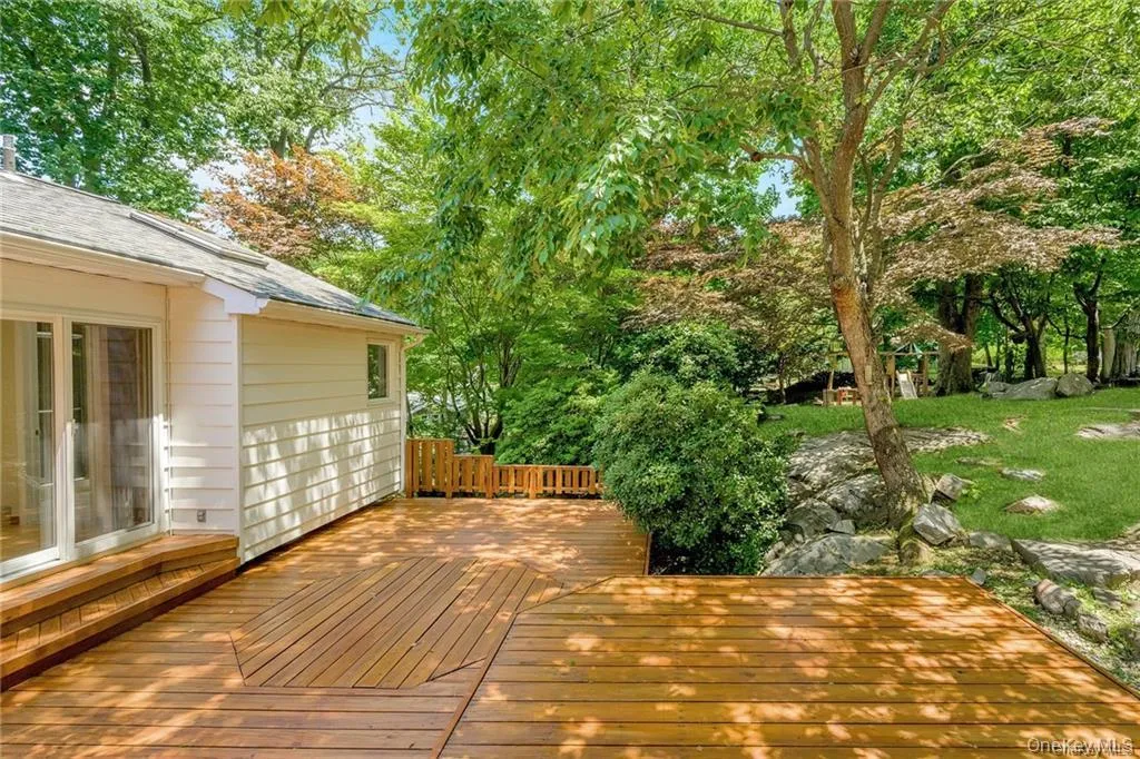 212 Crest Drive, Greenburgh, NY, 4 Bedroom Bedrooms, 7 Room Rooms,2 BathroomBathrooms,Residential Lease,For Rent,Crest,0,1043297 212 Crest Drive, Greenburgh, NY, 4 Bedroom Bedrooms, 7 Room Rooms,2 BathroomBathrooms,Residential Lease,For Rent,Crest,0,1043297