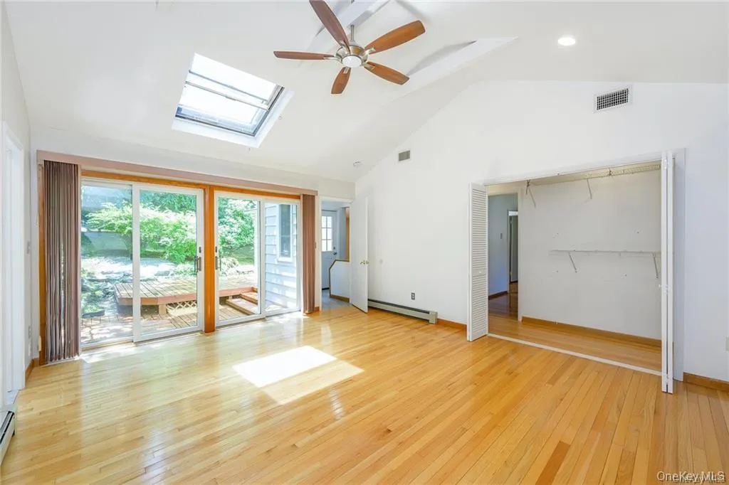 212 Crest Drive, Greenburgh, NY, 4 Bedroom Bedrooms, 7 Room Rooms,2 BathroomBathrooms,Residential Lease,For Rent,Crest,0,1043297 212 Crest Drive, Greenburgh, NY, 4 Bedroom Bedrooms, 7 Room Rooms,2 BathroomBathrooms,Residential Lease,For Rent,Crest,0,1043297