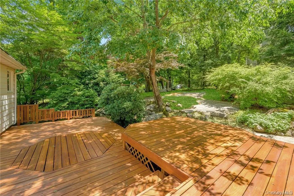 212 Crest Drive, Greenburgh, NY, 4 Bedroom Bedrooms, 7 Room Rooms,2 BathroomBathrooms,Residential Lease,For Rent,Crest,0,1043297 212 Crest Drive, Greenburgh, NY, 4 Bedroom Bedrooms, 7 Room Rooms,2 BathroomBathrooms,Residential Lease,For Rent,Crest,0,1043297