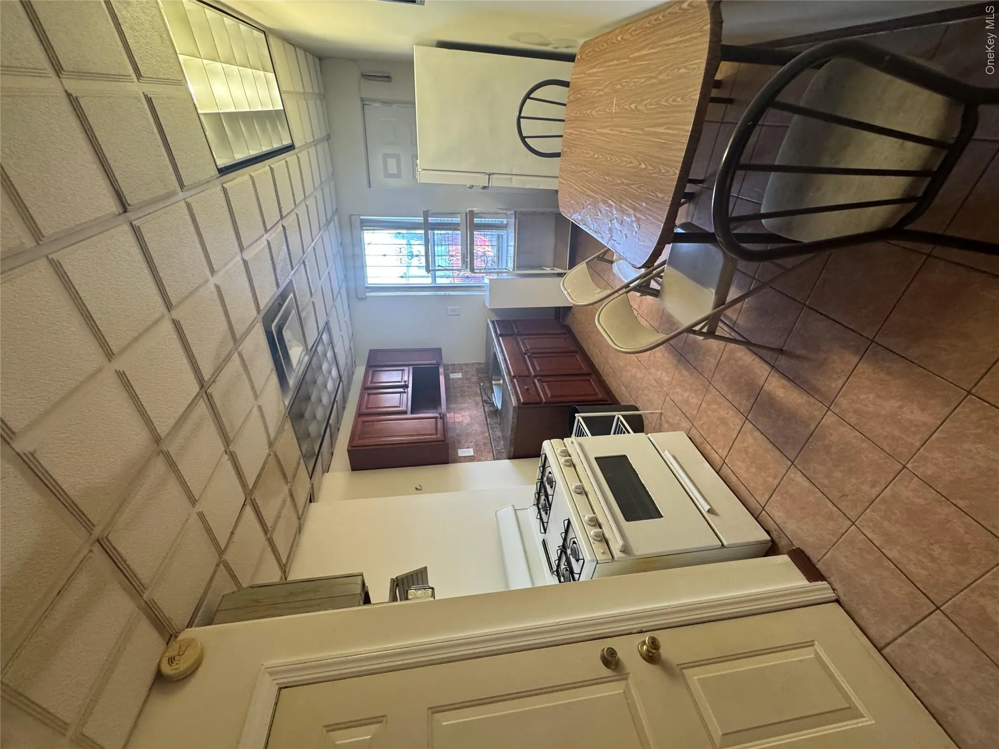 10611 Liberty Avenue, New York, NY, 3 Bedrooms Bedrooms, 5 Rooms Rooms,1 BathroomBathrooms,Residential Lease,For Rent,Liberty,0,1043299 10611 Liberty Avenue, New York, NY, 3 Bedrooms Bedrooms, 5 Rooms Rooms,1 BathroomBathrooms,Residential Lease,For Rent,Liberty,0,1043299
