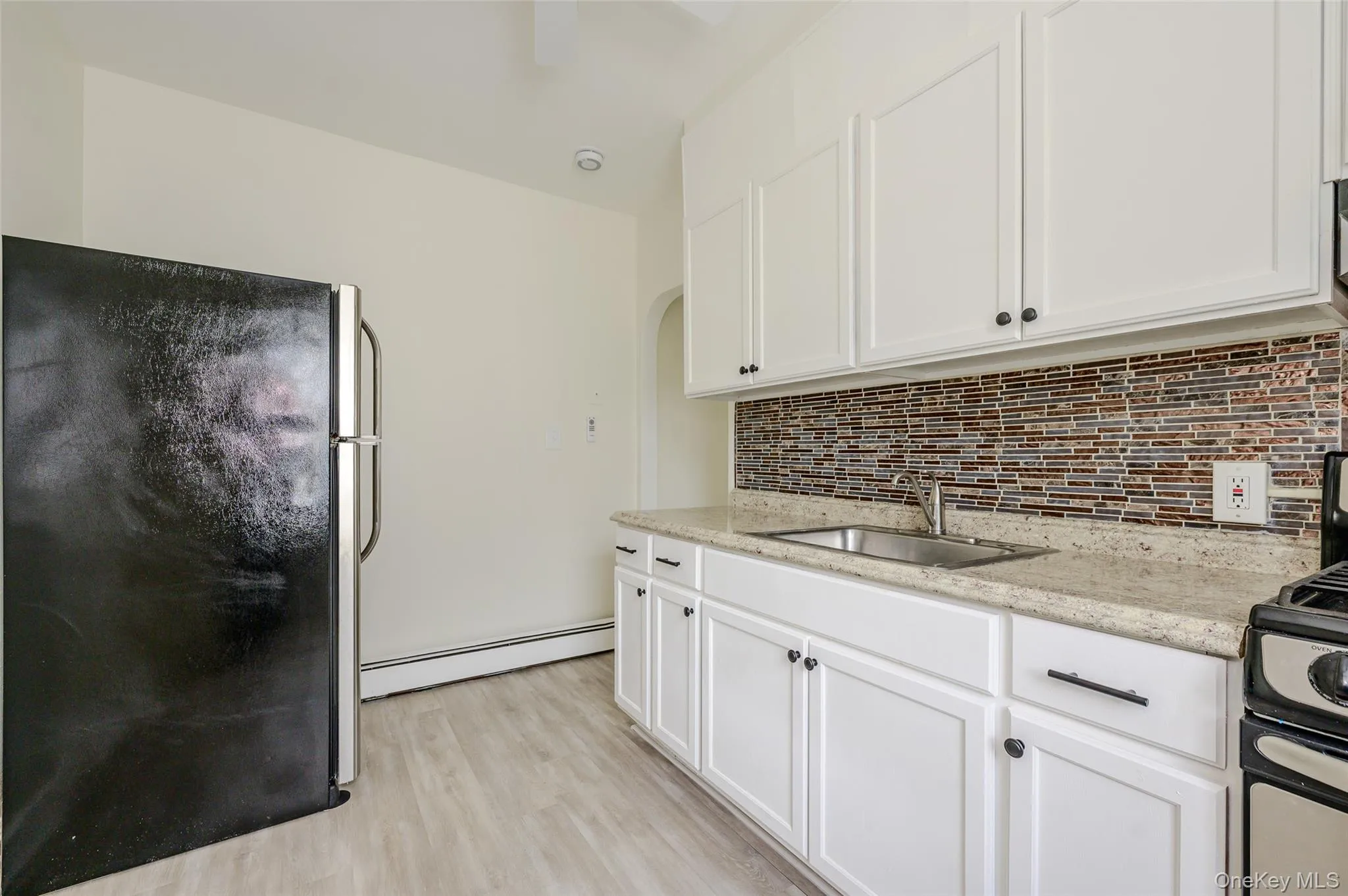 18 Watkins Street, Hempstead, NY, 1 Bedroom Bedrooms, 4 Rooms Rooms,1 BathroomBathrooms,Residential Lease,For Rent,Watkins,0,1043300 18 Watkins Street, Hempstead, NY, 1 Bedroom Bedrooms, 4 Rooms Rooms,1 BathroomBathrooms,Residential Lease,For Rent,Watkins,0,1043300