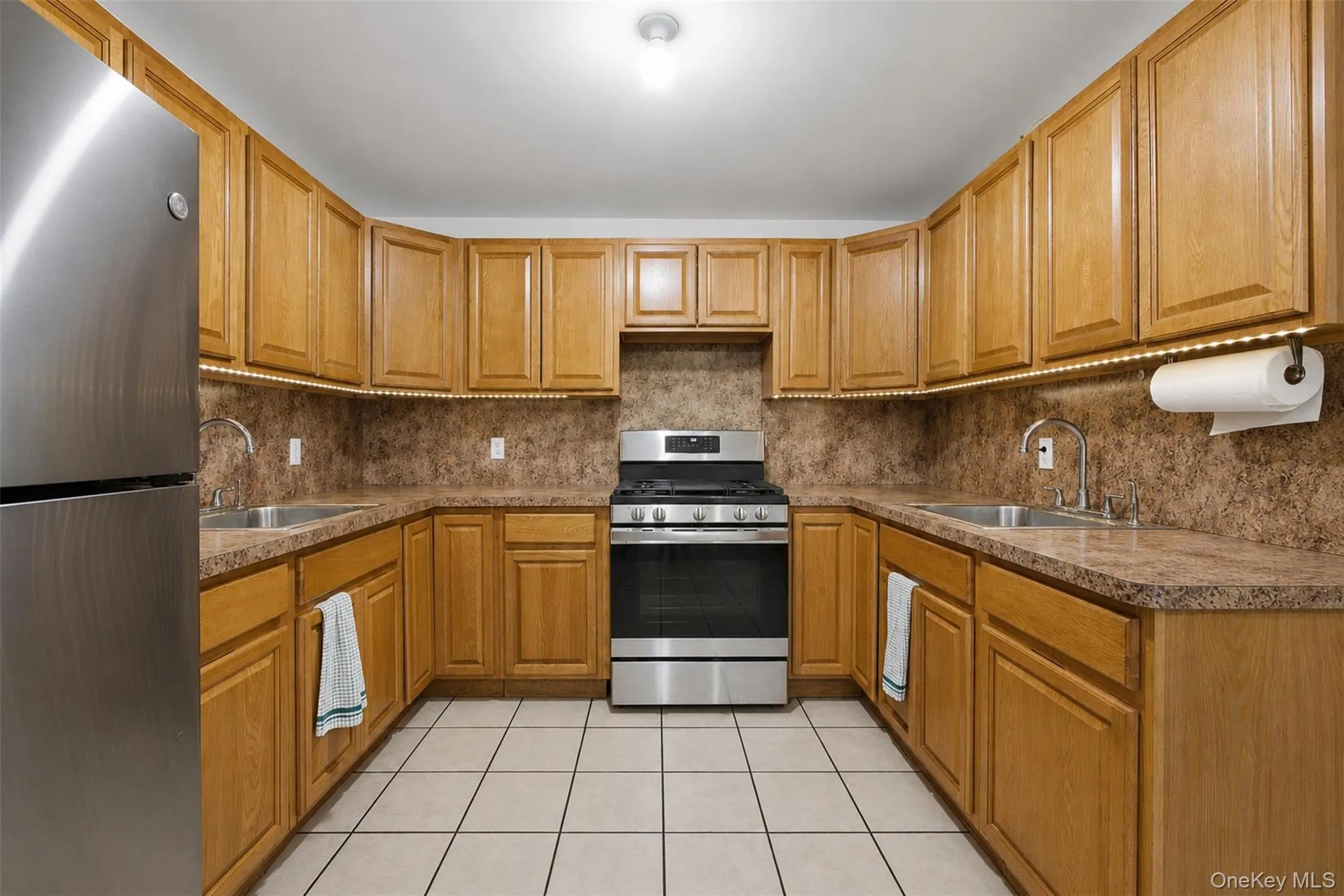 109 Decatur Avenue, Ramapo, NY, 7 Bedrooms Bedrooms, 14 Rooms Rooms,3 BathroomsBathrooms,Residential,For Rent,Decatur,0,1043303 109 Decatur Avenue, Ramapo, NY, 7 Bedrooms Bedrooms, 14 Rooms Rooms,3 BathroomsBathrooms,Residential,For Rent,Decatur,0,1043303