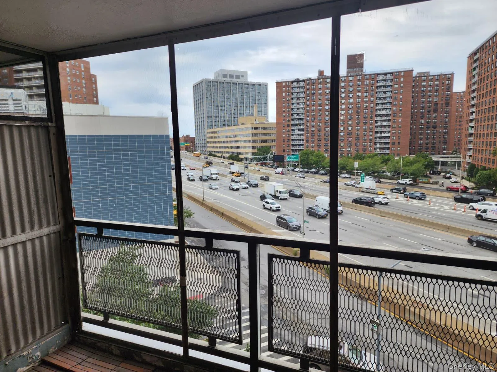 61-15 98th Street, New York, NY, 3 Bedrooms Bedrooms, 6 Rooms Rooms,2 BathroomsBathrooms,Residential,For Rent,98th,0,1043304 61-15 98th Street, New York, NY, 3 Bedrooms Bedrooms, 6 Rooms Rooms,2 BathroomsBathrooms,Residential,For Rent,98th,0,1043304