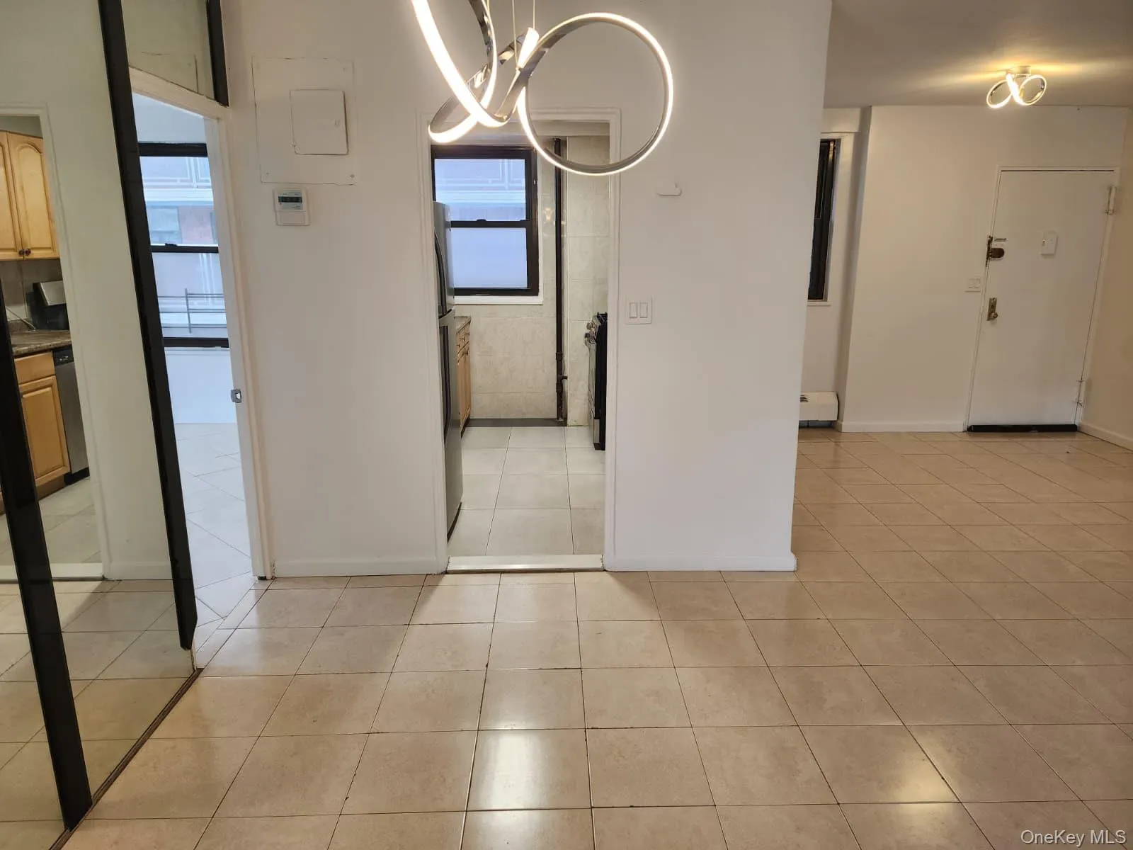 61-15 98th Street, New York, NY, 3 Bedrooms Bedrooms, 6 Rooms Rooms,2 BathroomsBathrooms,Residential,For Rent,98th,0,1043304 61-15 98th Street, New York, NY, 3 Bedrooms Bedrooms, 6 Rooms Rooms,2 BathroomsBathrooms,Residential,For Rent,98th,0,1043304