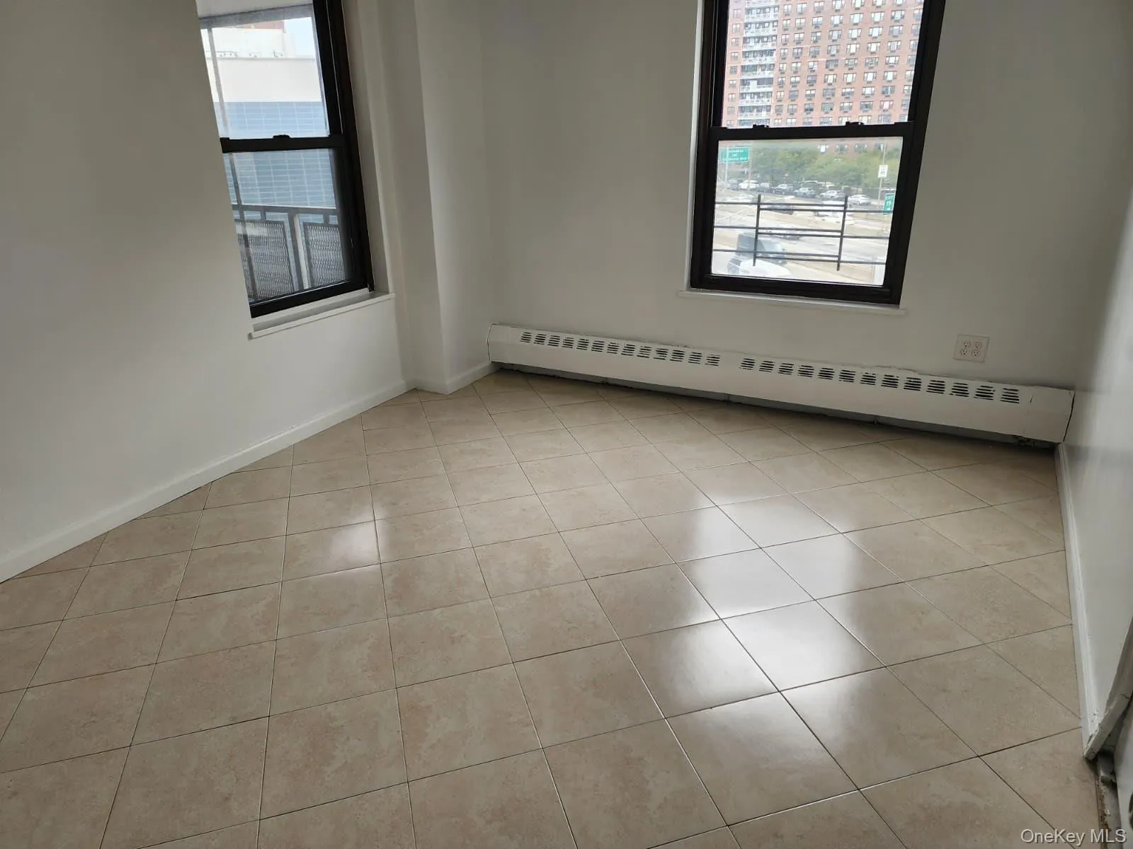 61-15 98th Street, New York, NY, 3 Bedrooms Bedrooms, 6 Rooms Rooms,2 BathroomsBathrooms,Residential,For Rent,98th,0,1043304 61-15 98th Street, New York, NY, 3 Bedrooms Bedrooms, 6 Rooms Rooms,2 BathroomsBathrooms,Residential,For Rent,98th,0,1043304