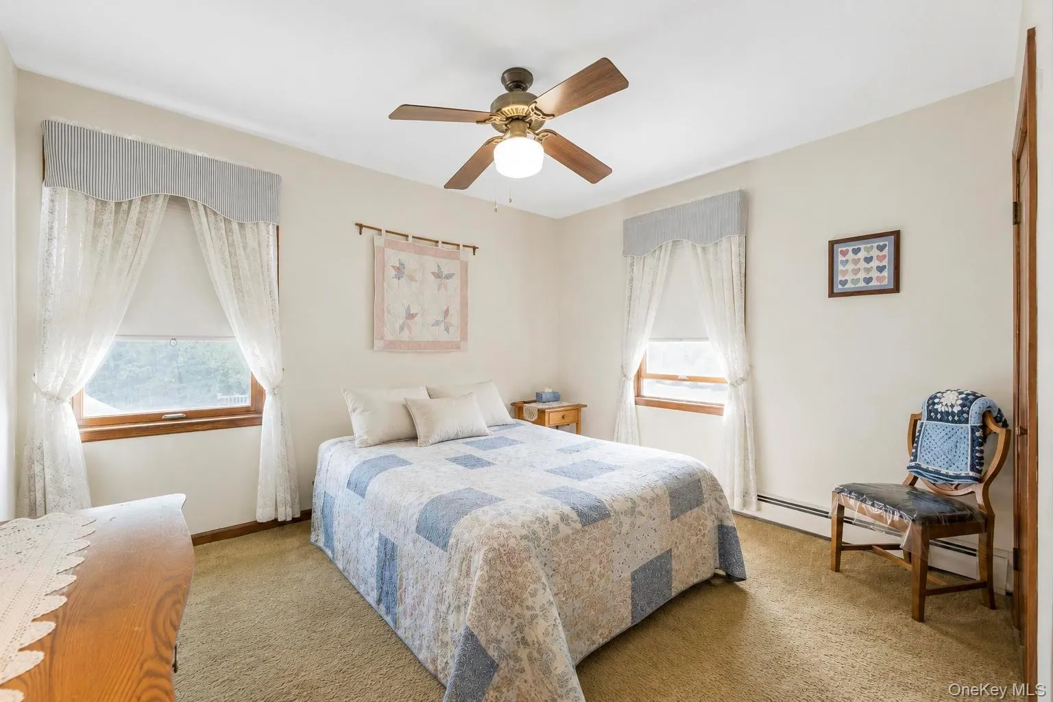 104 Bayville Avenue, Oyster Bay, NY, 3 Bedrooms Bedrooms, 7 Rooms Rooms,1 BathroomBathrooms,Residential,For Rent,Bayville,0,1043308 104 Bayville Avenue, Oyster Bay, NY, 3 Bedrooms Bedrooms, 7 Rooms Rooms,1 BathroomBathrooms,Residential,For Rent,Bayville,0,1043308