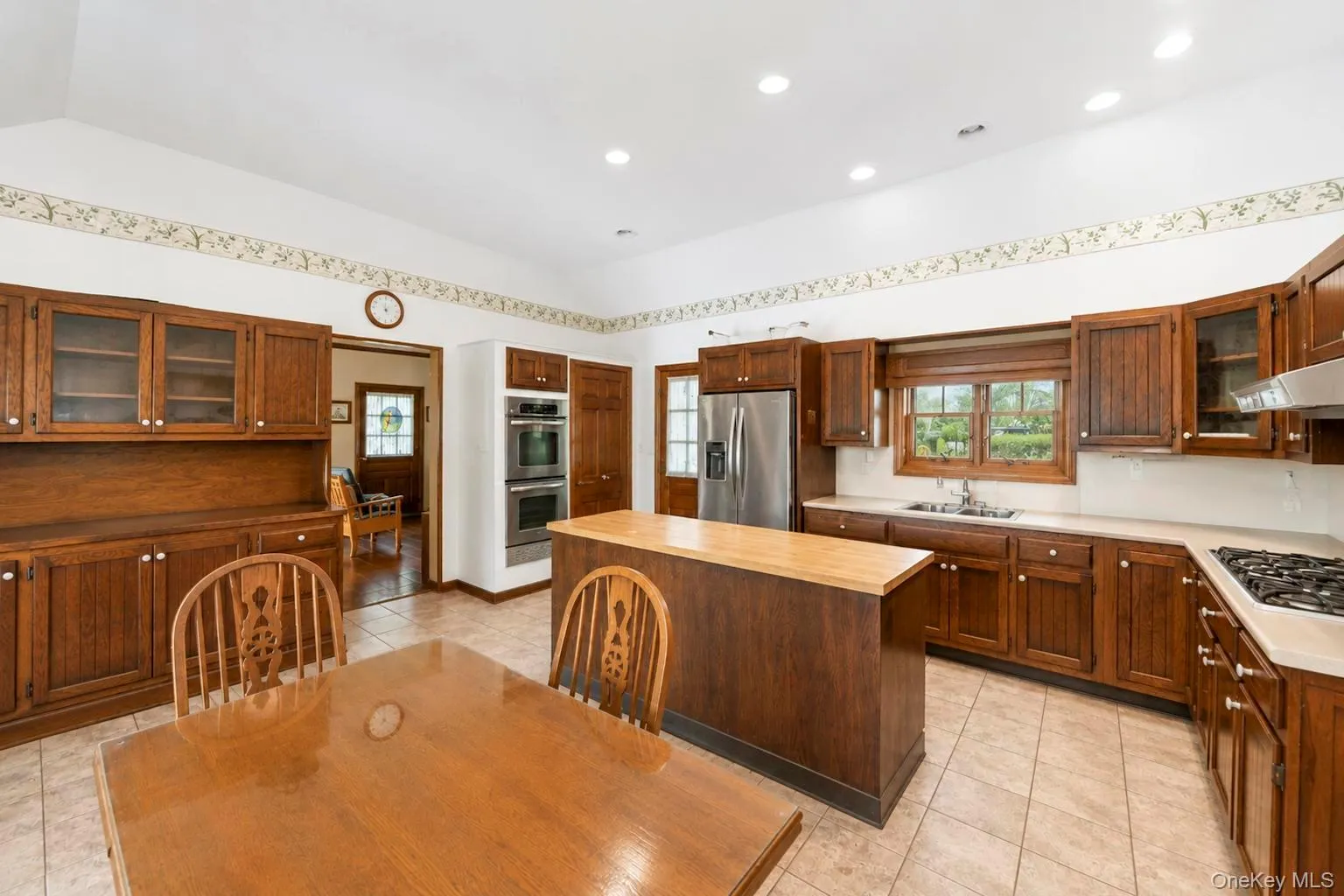 104 Bayville Avenue, Oyster Bay, NY, 3 Bedrooms Bedrooms, 7 Rooms Rooms,1 BathroomBathrooms,Residential,For Rent,Bayville,0,1043308 104 Bayville Avenue, Oyster Bay, NY, 3 Bedrooms Bedrooms, 7 Rooms Rooms,1 BathroomBathrooms,Residential,For Rent,Bayville,0,1043308