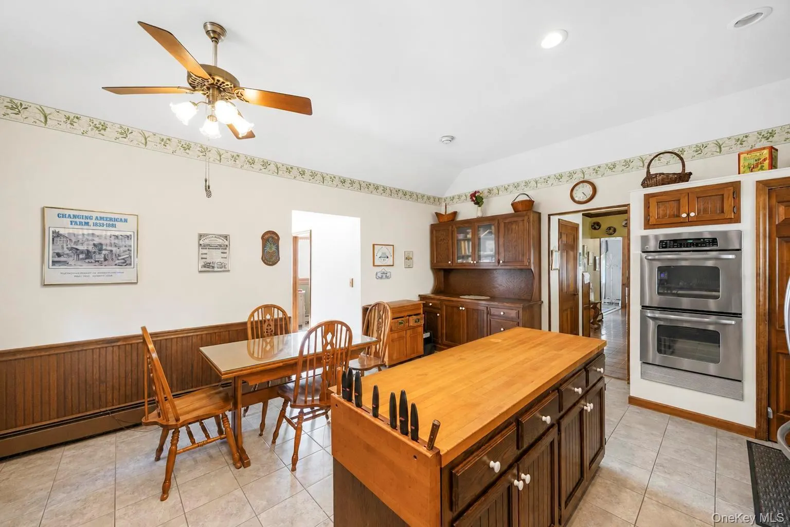104 Bayville Avenue, Oyster Bay, NY, 3 Bedrooms Bedrooms, 7 Rooms Rooms,1 BathroomBathrooms,Residential,For Rent,Bayville,0,1043308 104 Bayville Avenue, Oyster Bay, NY, 3 Bedrooms Bedrooms, 7 Rooms Rooms,1 BathroomBathrooms,Residential,For Rent,Bayville,0,1043308