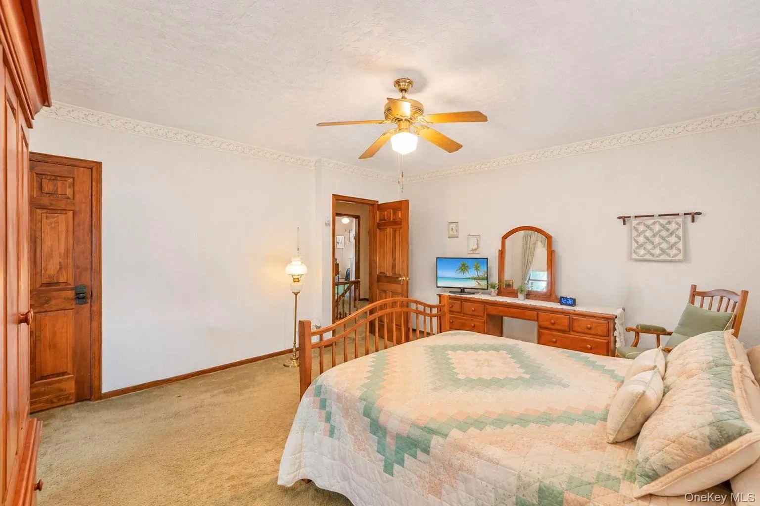 104 Bayville Avenue, Oyster Bay, NY, 3 Bedrooms Bedrooms, 7 Rooms Rooms,1 BathroomBathrooms,Residential,For Rent,Bayville,0,1043308 104 Bayville Avenue, Oyster Bay, NY, 3 Bedrooms Bedrooms, 7 Rooms Rooms,1 BathroomBathrooms,Residential,For Rent,Bayville,0,1043308