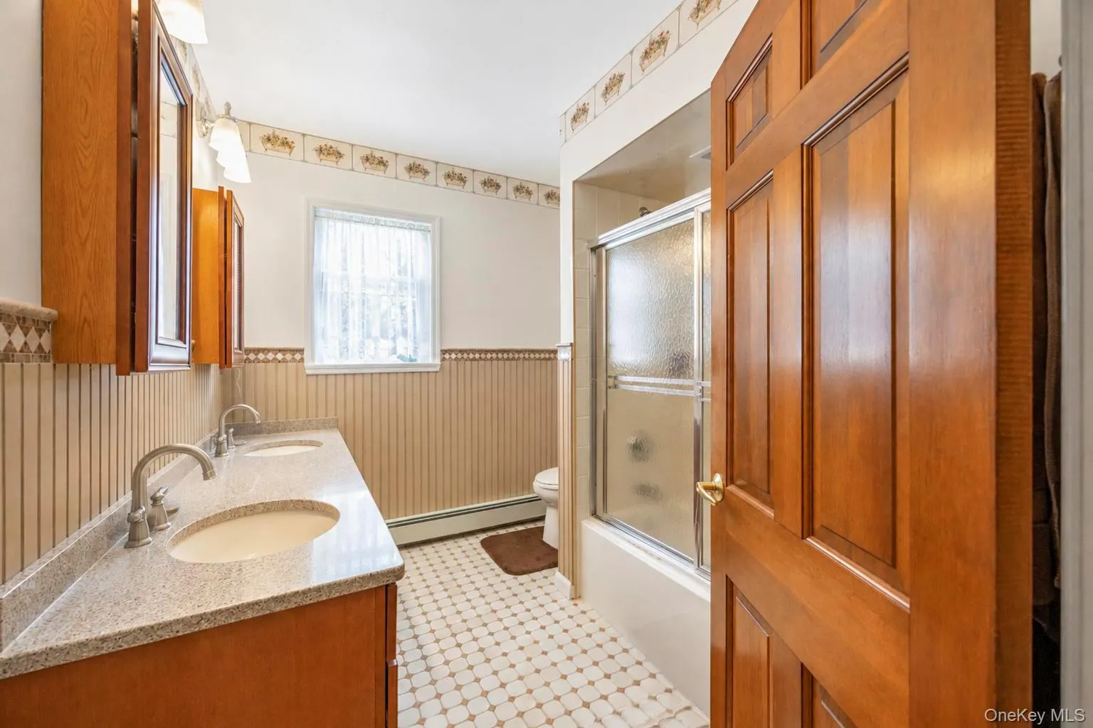 104 Bayville Avenue, Oyster Bay, NY, 3 Bedrooms Bedrooms, 7 Rooms Rooms,1 BathroomBathrooms,Residential,For Rent,Bayville,0,1043308 104 Bayville Avenue, Oyster Bay, NY, 3 Bedrooms Bedrooms, 7 Rooms Rooms,1 BathroomBathrooms,Residential,For Rent,Bayville,0,1043308