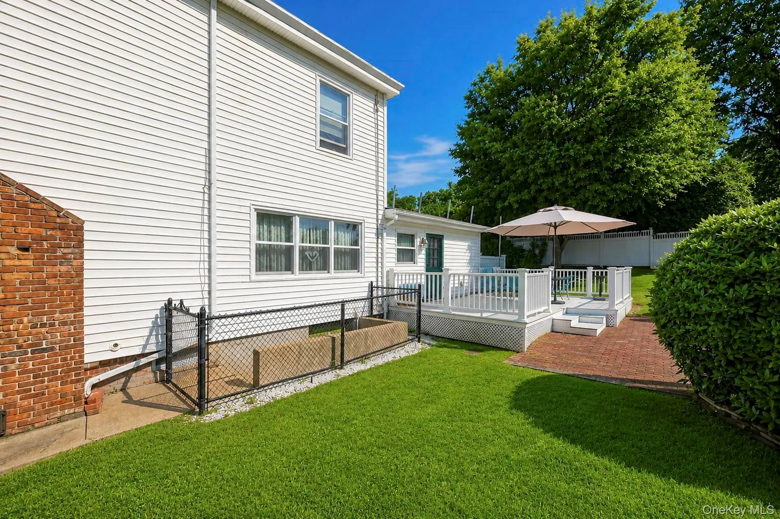 104 Bayville Avenue, Oyster Bay, NY, 3 Bedrooms Bedrooms, 7 Rooms Rooms,1 BathroomBathrooms,Residential,For Rent,Bayville,0,1043308 104 Bayville Avenue, Oyster Bay, NY, 3 Bedrooms Bedrooms, 7 Rooms Rooms,1 BathroomBathrooms,Residential,For Rent,Bayville,0,1043308