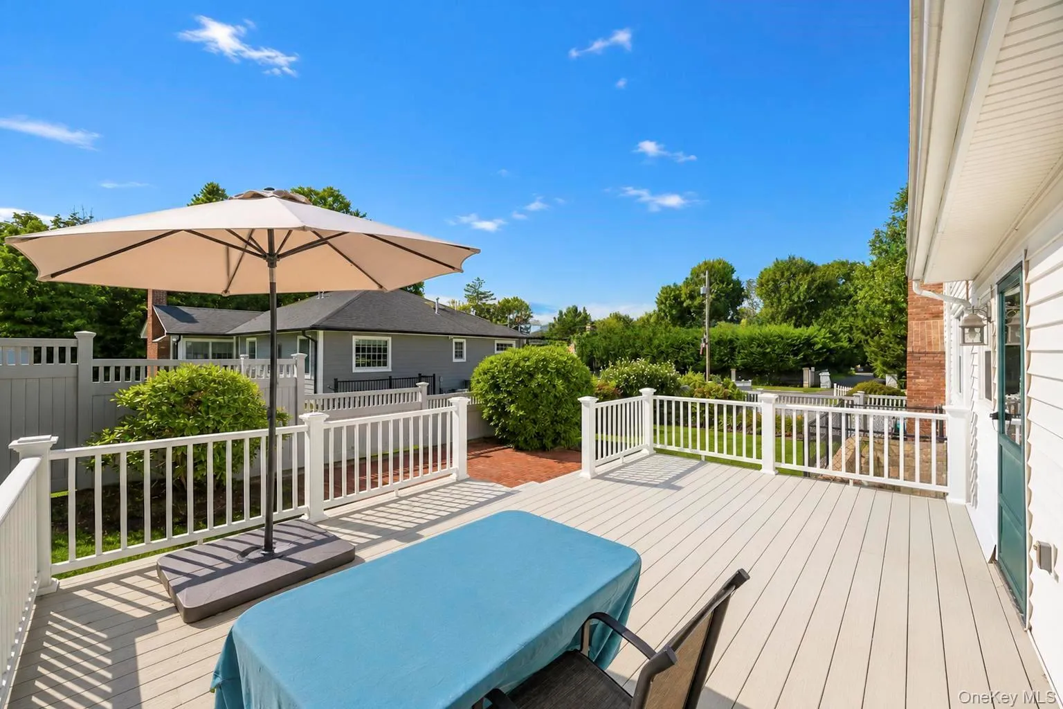 104 Bayville Avenue, Oyster Bay, NY, 3 Bedrooms Bedrooms, 7 Rooms Rooms,1 BathroomBathrooms,Residential,For Rent,Bayville,0,1043308 104 Bayville Avenue, Oyster Bay, NY, 3 Bedrooms Bedrooms, 7 Rooms Rooms,1 BathroomBathrooms,Residential,For Rent,Bayville,0,1043308