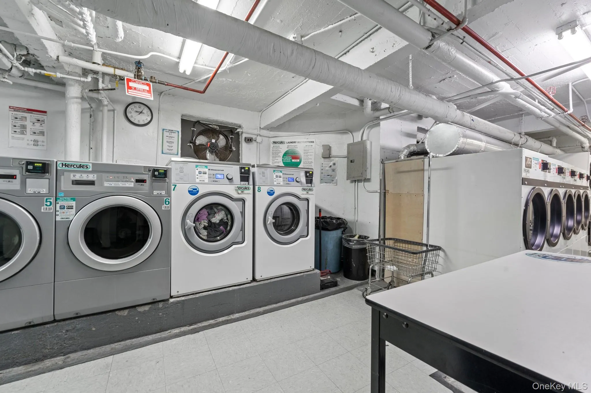 92-05 Whitney Avenue, New York, NY, 2 Bedroom Bedrooms, 5 Room Rooms,1 BathroomBathrooms,Residential Lease,For Rent,Whitney,0,1043310 92-05 Whitney Avenue, New York, NY, 2 Bedroom Bedrooms, 5 Room Rooms,1 BathroomBathrooms,Residential Lease,For Rent,Whitney,0,1043310
