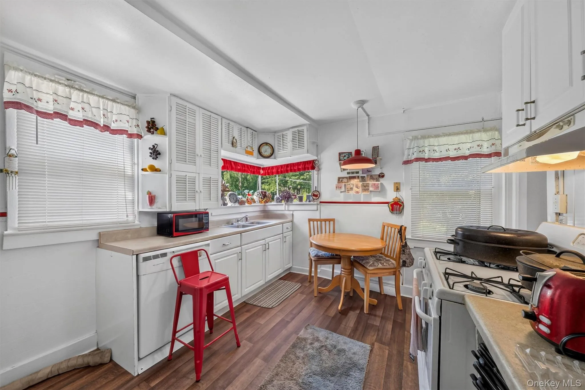 295 Baxtertown Road, Fishkill, NY, 3 Bedrooms Bedrooms, 11 Rooms Rooms,2 BathroomsBathrooms,Residential,For Rent,Baxtertown,0,1043314 295 Baxtertown Road, Fishkill, NY, 3 Bedrooms Bedrooms, 11 Rooms Rooms,2 BathroomsBathrooms,Residential,For Rent,Baxtertown,0,1043314
