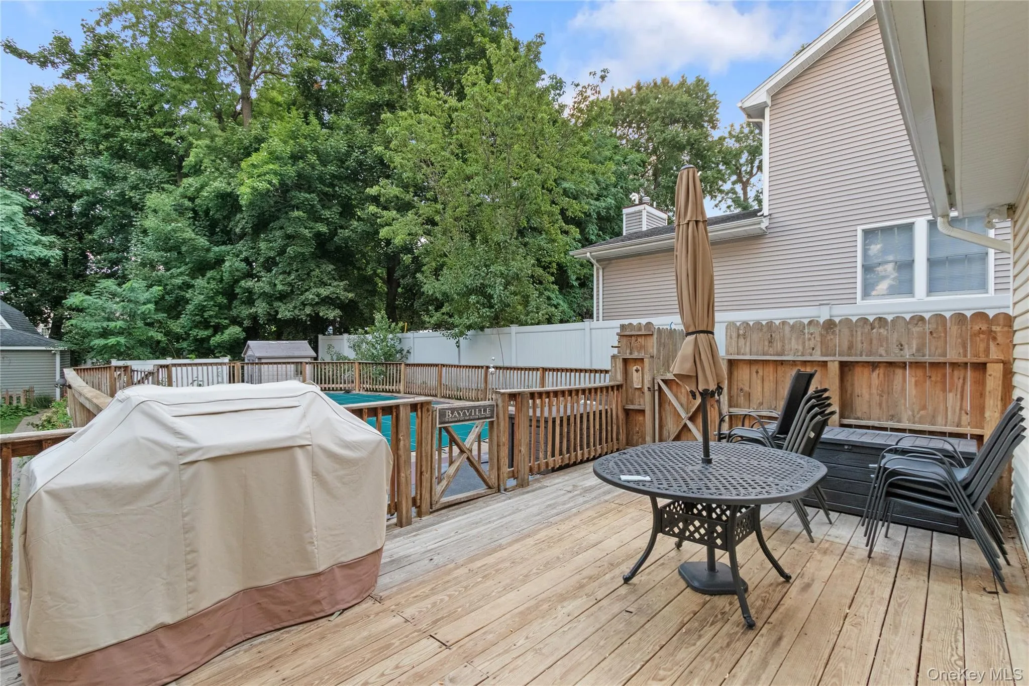 11 Bay Street, Oyster Bay, NY, 4 Bedrooms Bedrooms, 7 Rooms Rooms,2 BathroomsBathrooms,Residential Lease,For Rent,Bay,0,1043315 11 Bay Street, Oyster Bay, NY, 4 Bedrooms Bedrooms, 7 Rooms Rooms,2 BathroomsBathrooms,Residential Lease,For Rent,Bay,0,1043315