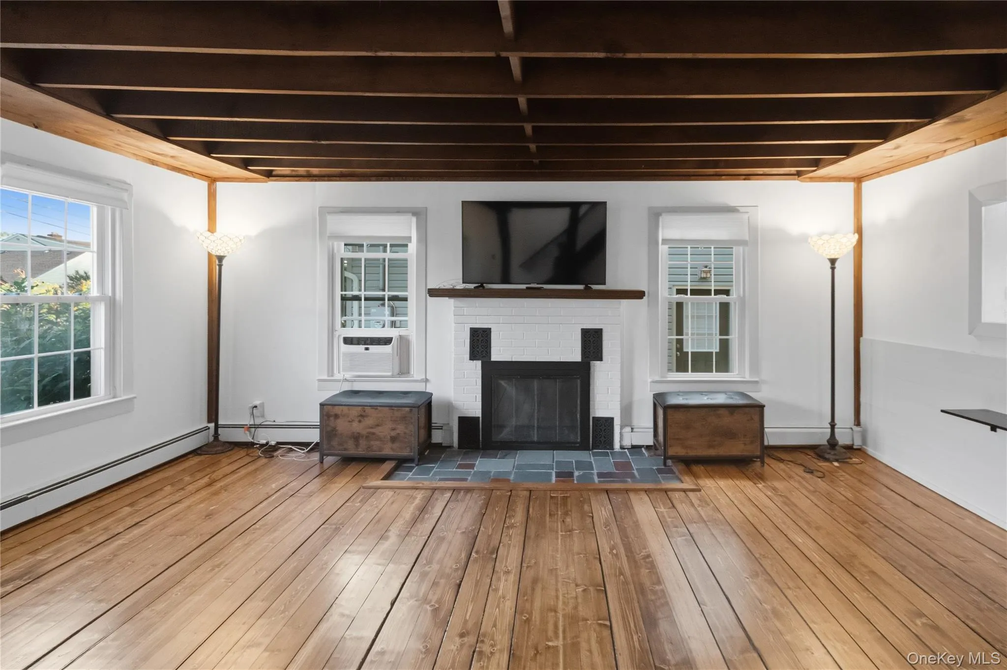 11 Bay Street, Oyster Bay, NY, 4 Bedrooms Bedrooms, 7 Rooms Rooms,2 BathroomsBathrooms,Residential Lease,For Rent,Bay,0,1043315 11 Bay Street, Oyster Bay, NY, 4 Bedrooms Bedrooms, 7 Rooms Rooms,2 BathroomsBathrooms,Residential Lease,For Rent,Bay,0,1043315