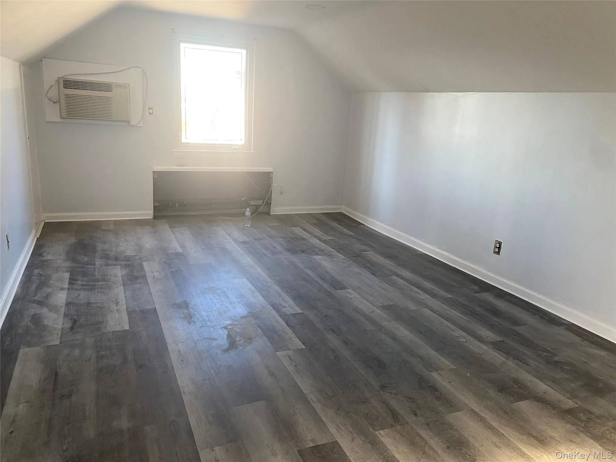 60 Gristmill Lane, North Hempstead, NY, 5 Bedrooms Bedrooms, 11 Rooms Rooms,3 BathroomsBathrooms,Residential Lease,For Rent,Gristmill,0,1043316 60 Gristmill Lane, North Hempstead, NY, 5 Bedrooms Bedrooms, 11 Rooms Rooms,3 BathroomsBathrooms,Residential Lease,For Rent,Gristmill,0,1043316