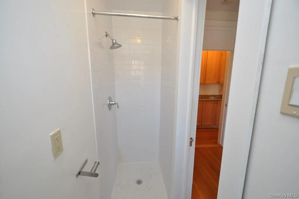 Maids bathroom view 2 Maids bathroom view 2