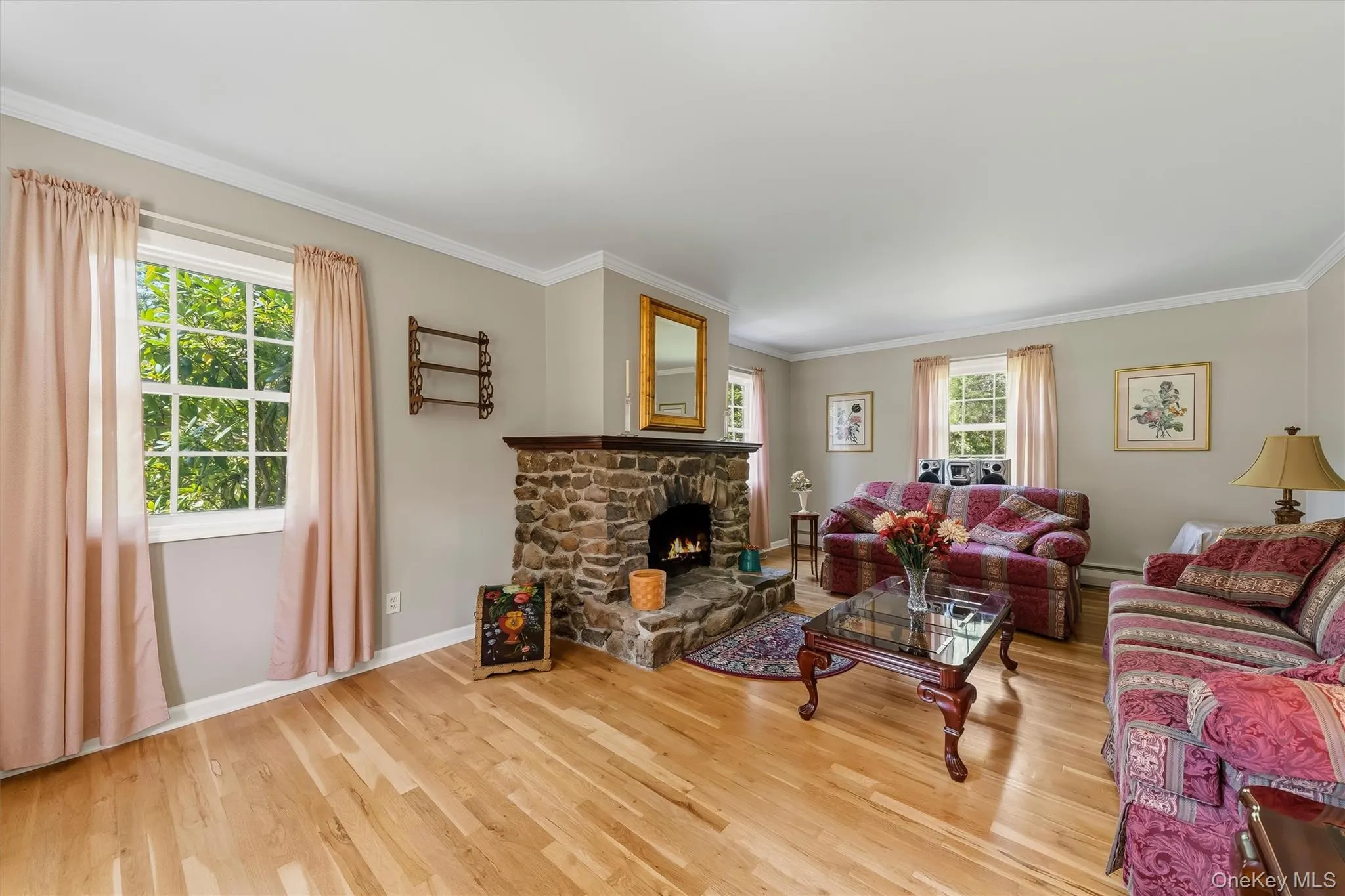 15 Cindy Lane, Woodbury, NY, 4 Bedrooms Bedrooms, 11 Rooms Rooms,2 BathroomsBathrooms,Residential,For Rent,Cindy,0,1043320 15 Cindy Lane, Woodbury, NY, 4 Bedrooms Bedrooms, 11 Rooms Rooms,2 BathroomsBathrooms,Residential,For Rent,Cindy,0,1043320