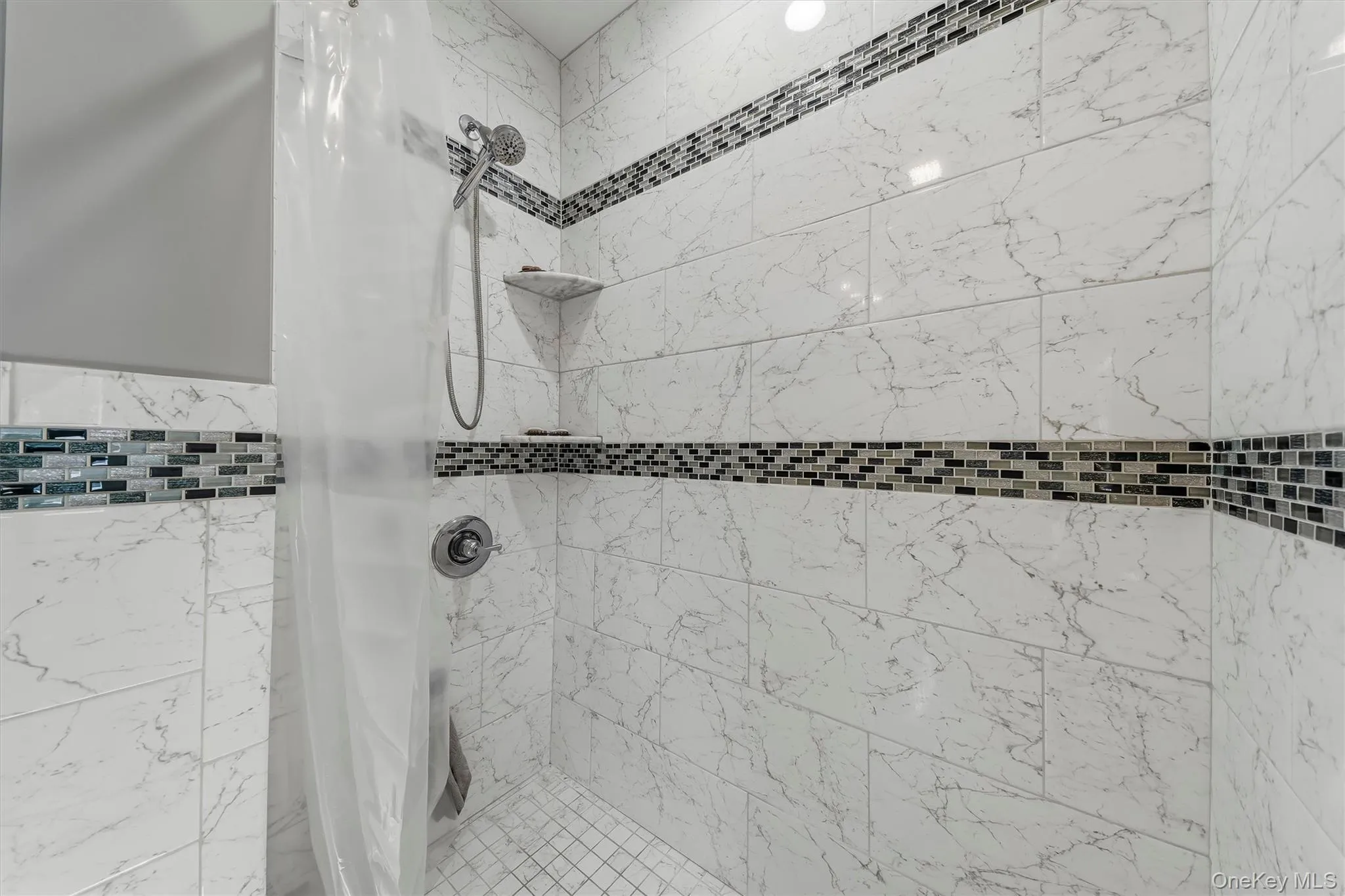 15 Cindy Lane, Woodbury, NY, 4 Bedrooms Bedrooms, 11 Rooms Rooms,2 BathroomsBathrooms,Residential,For Rent,Cindy,0,1043320 15 Cindy Lane, Woodbury, NY, 4 Bedrooms Bedrooms, 11 Rooms Rooms,2 BathroomsBathrooms,Residential,For Rent,Cindy,0,1043320