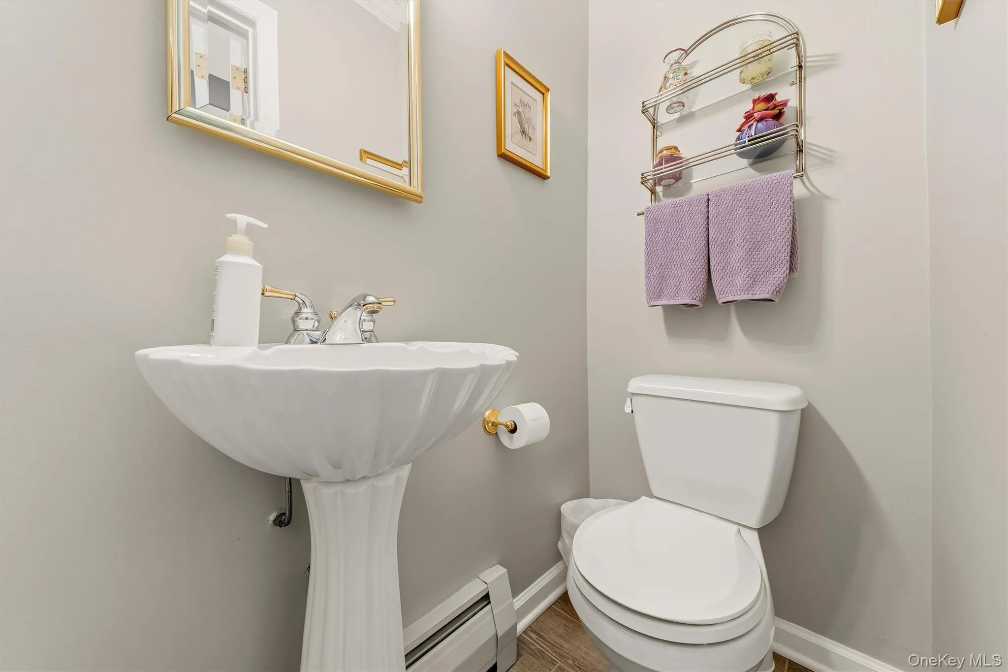 15 Cindy Lane, Woodbury, NY, 4 Bedrooms Bedrooms, 11 Rooms Rooms,2 BathroomsBathrooms,Residential,For Rent,Cindy,0,1043320 15 Cindy Lane, Woodbury, NY, 4 Bedrooms Bedrooms, 11 Rooms Rooms,2 BathroomsBathrooms,Residential,For Rent,Cindy,0,1043320