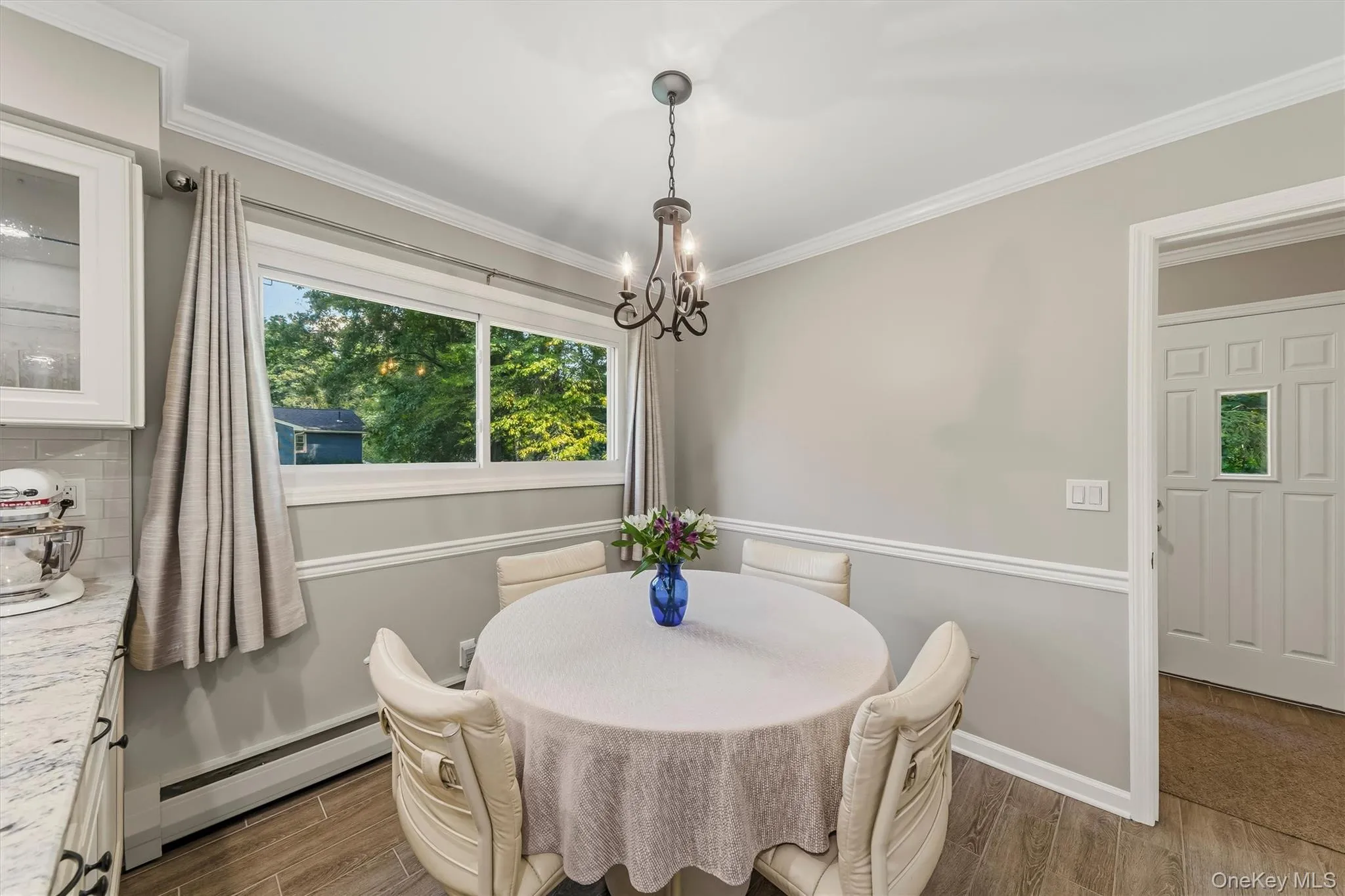 15 Cindy Lane, Woodbury, NY, 4 Bedrooms Bedrooms, 11 Rooms Rooms,2 BathroomsBathrooms,Residential,For Rent,Cindy,0,1043320 15 Cindy Lane, Woodbury, NY, 4 Bedrooms Bedrooms, 11 Rooms Rooms,2 BathroomsBathrooms,Residential,For Rent,Cindy,0,1043320