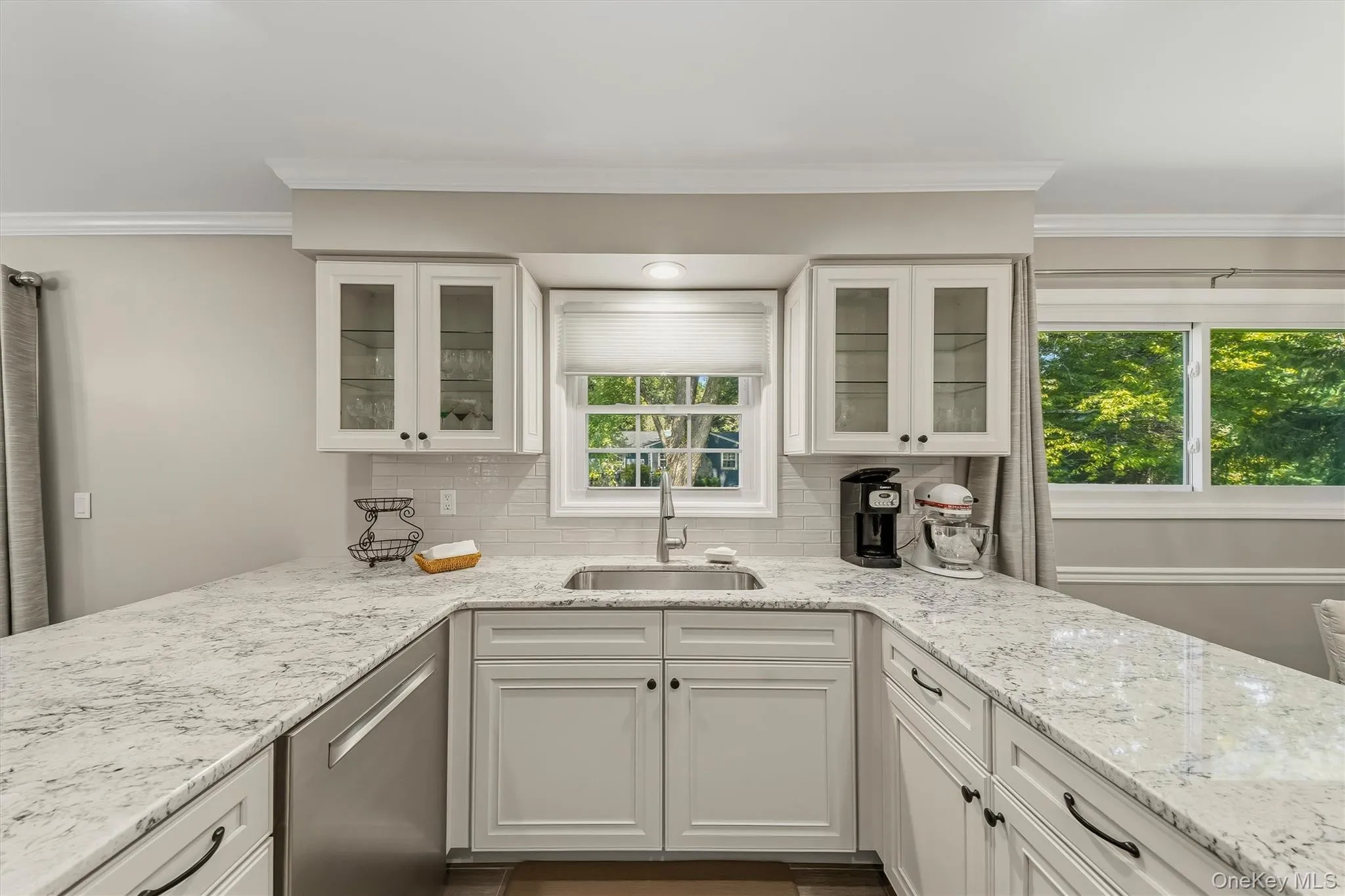 15 Cindy Lane, Woodbury, NY, 4 Bedrooms Bedrooms, 11 Rooms Rooms,2 BathroomsBathrooms,Residential,For Rent,Cindy,0,1043320 15 Cindy Lane, Woodbury, NY, 4 Bedrooms Bedrooms, 11 Rooms Rooms,2 BathroomsBathrooms,Residential,For Rent,Cindy,0,1043320