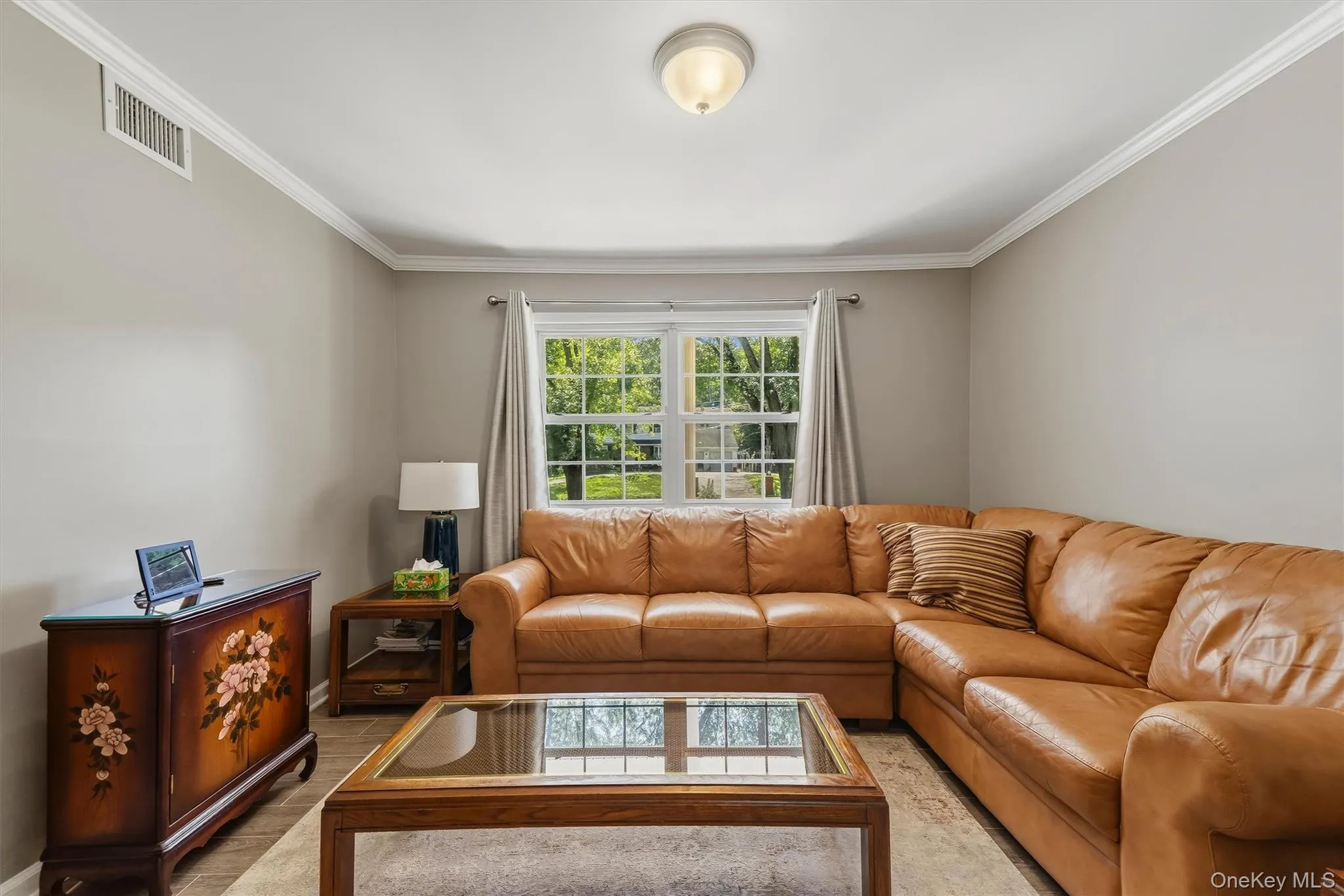 15 Cindy Lane, Woodbury, NY, 4 Bedrooms Bedrooms, 11 Rooms Rooms,2 BathroomsBathrooms,Residential,For Rent,Cindy,0,1043320 15 Cindy Lane, Woodbury, NY, 4 Bedrooms Bedrooms, 11 Rooms Rooms,2 BathroomsBathrooms,Residential,For Rent,Cindy,0,1043320