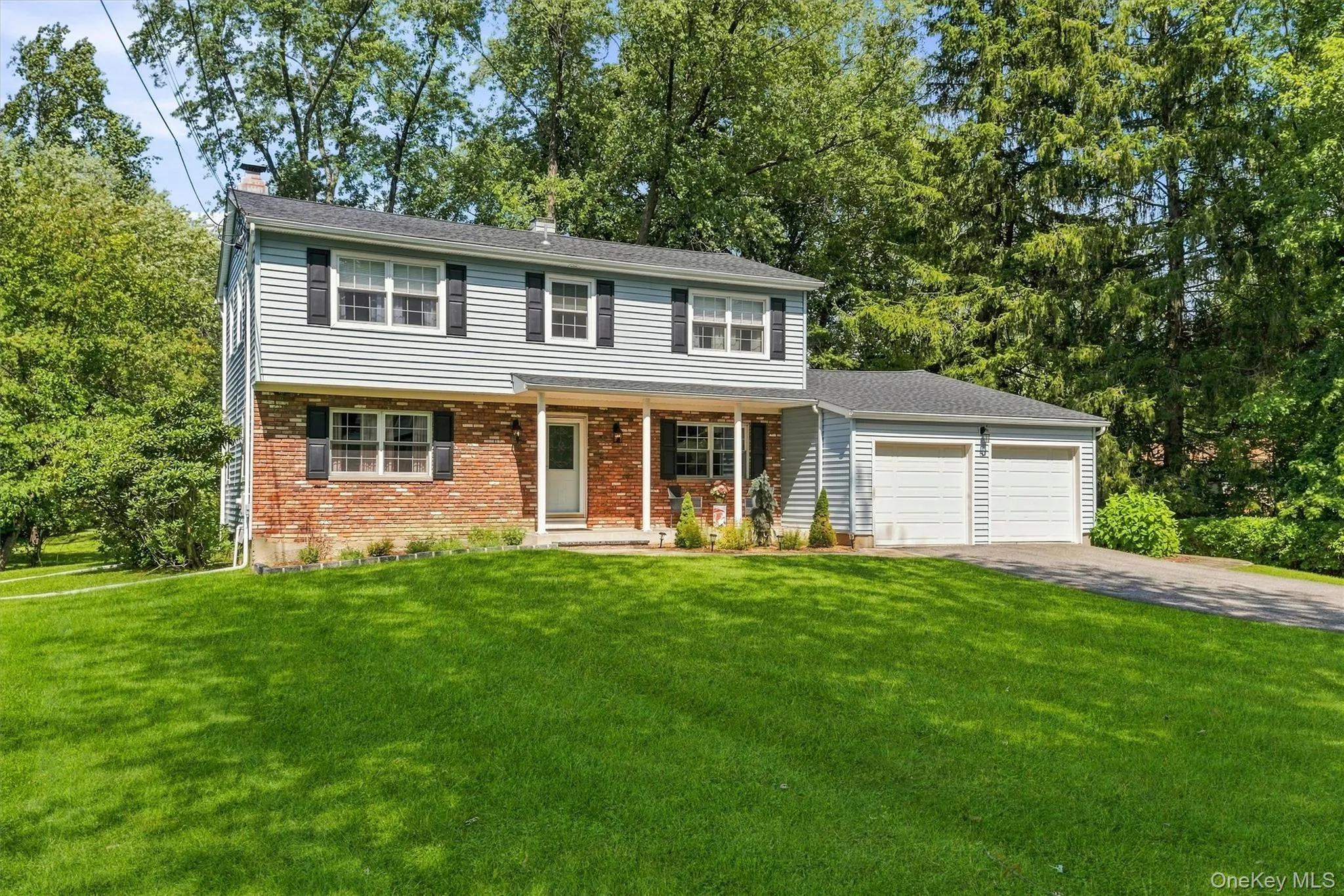 15 Cindy Lane, Woodbury, NY, 4 Bedrooms Bedrooms, 11 Rooms Rooms,2 BathroomsBathrooms,Residential,For Rent,Cindy,0,1043320 15 Cindy Lane, Woodbury, NY, 4 Bedrooms Bedrooms, 11 Rooms Rooms,2 BathroomsBathrooms,Residential,For Rent,Cindy,0,1043320